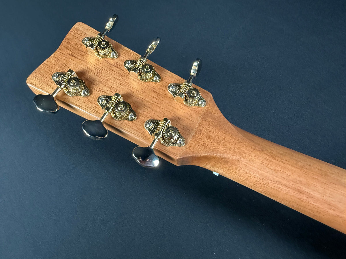 Yamaha Storia I Acoustic-Electric Guitar