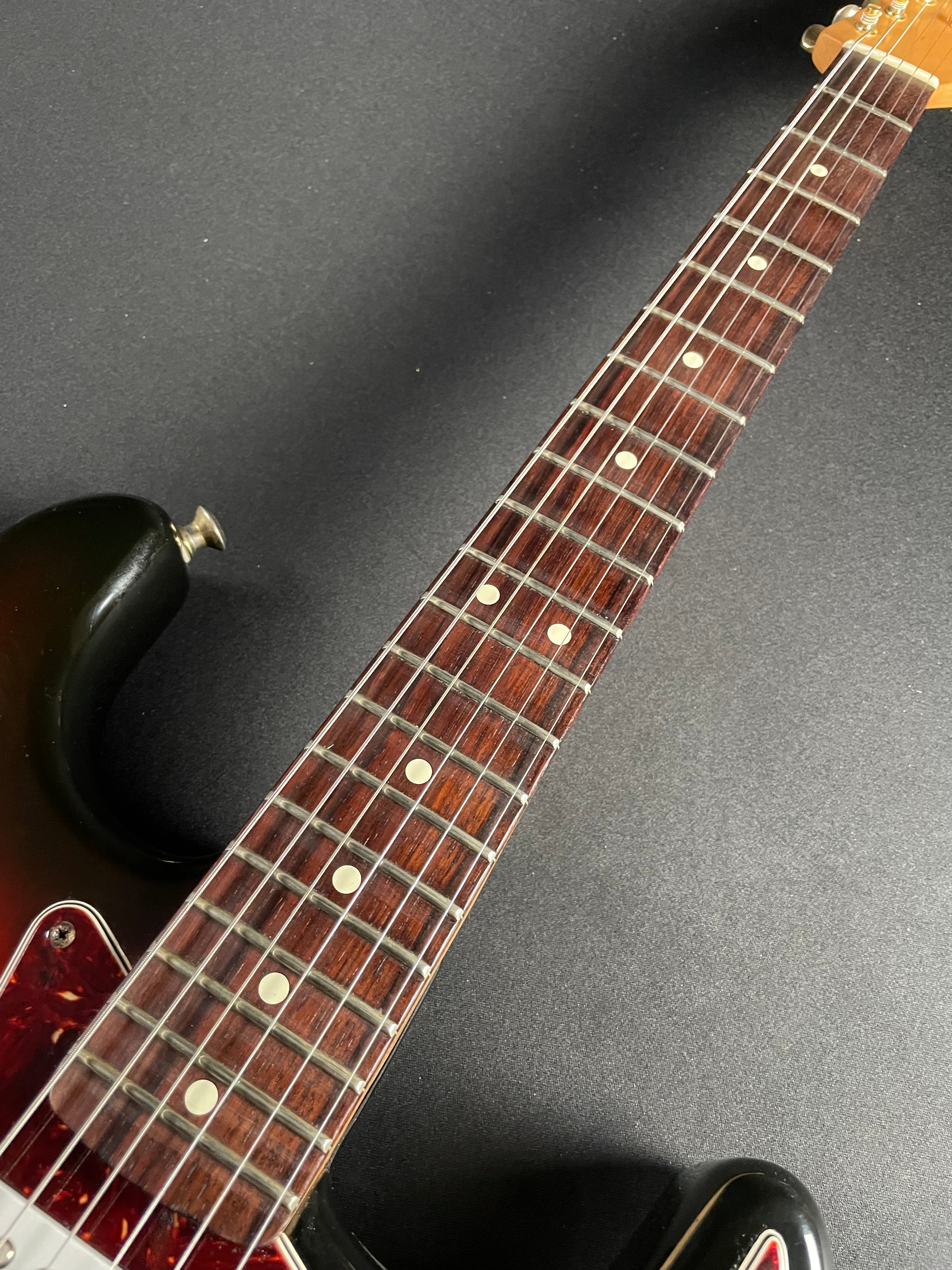 Fender Deluxe Players Strat, Rosewood - 3-Color Sunburst (2006)