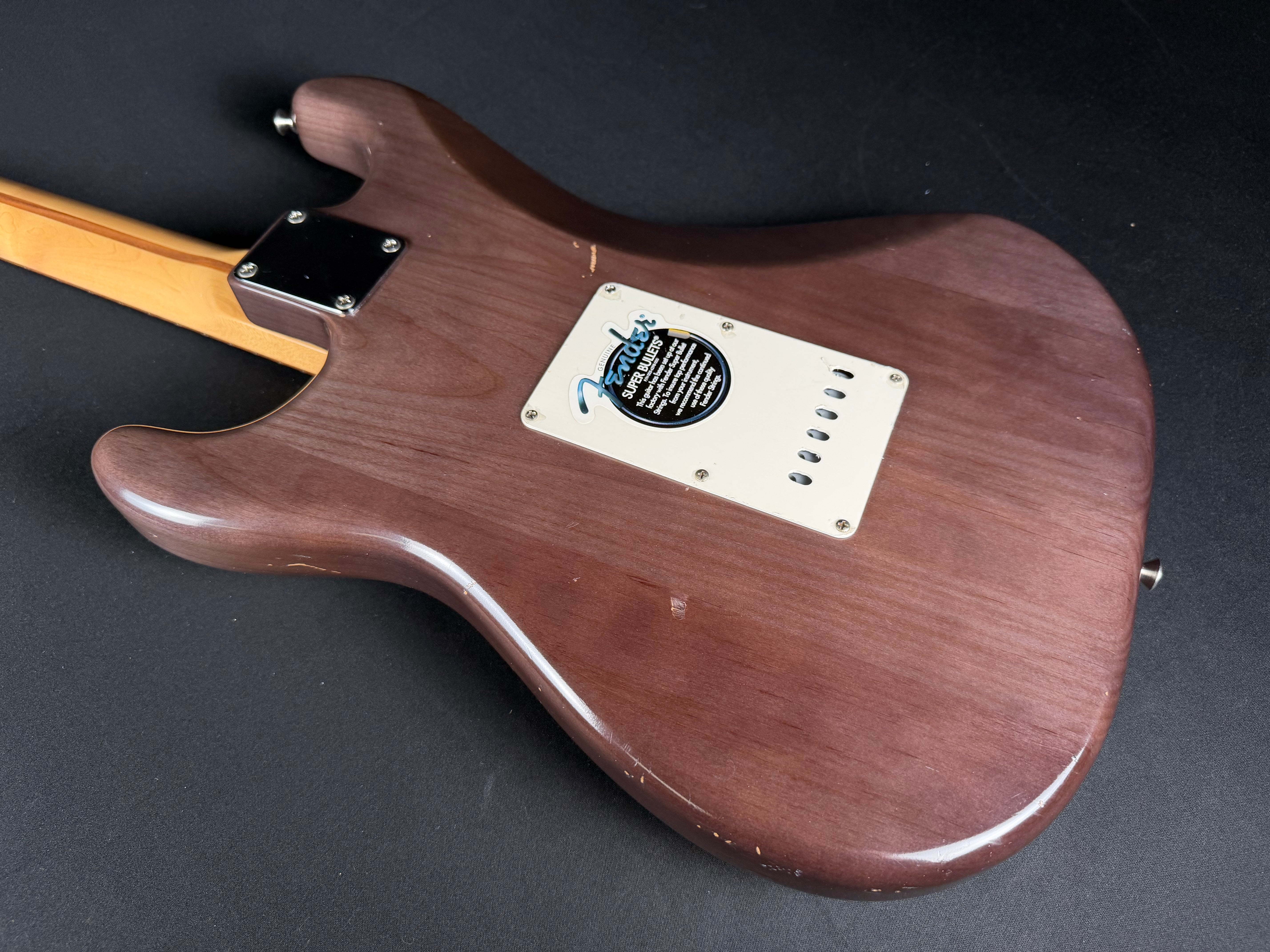 Fender Highway One Stratocaster Rosewood Cocoa Transparent (2002) - Metronome Music Inc.