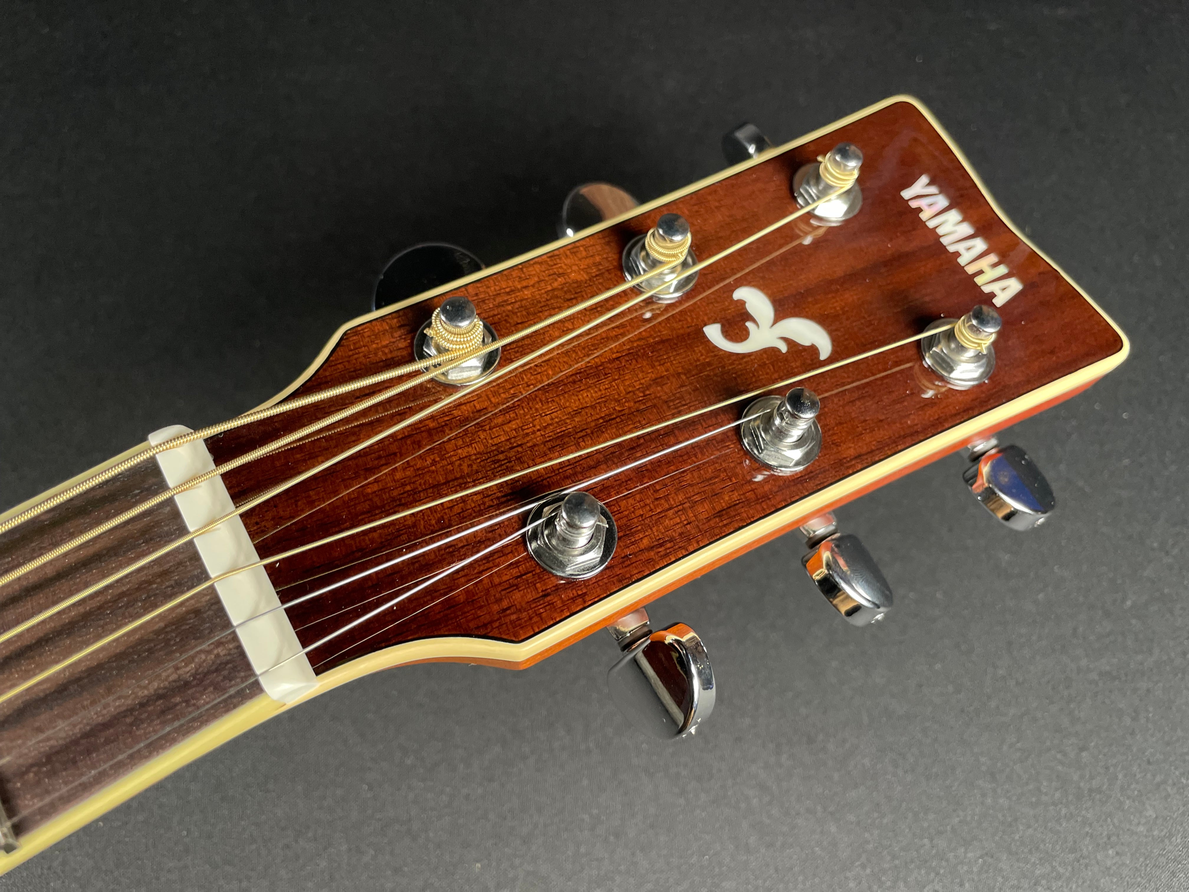 Yamaha FG830 Autumn Burst Solid Top Acoustic Guitar