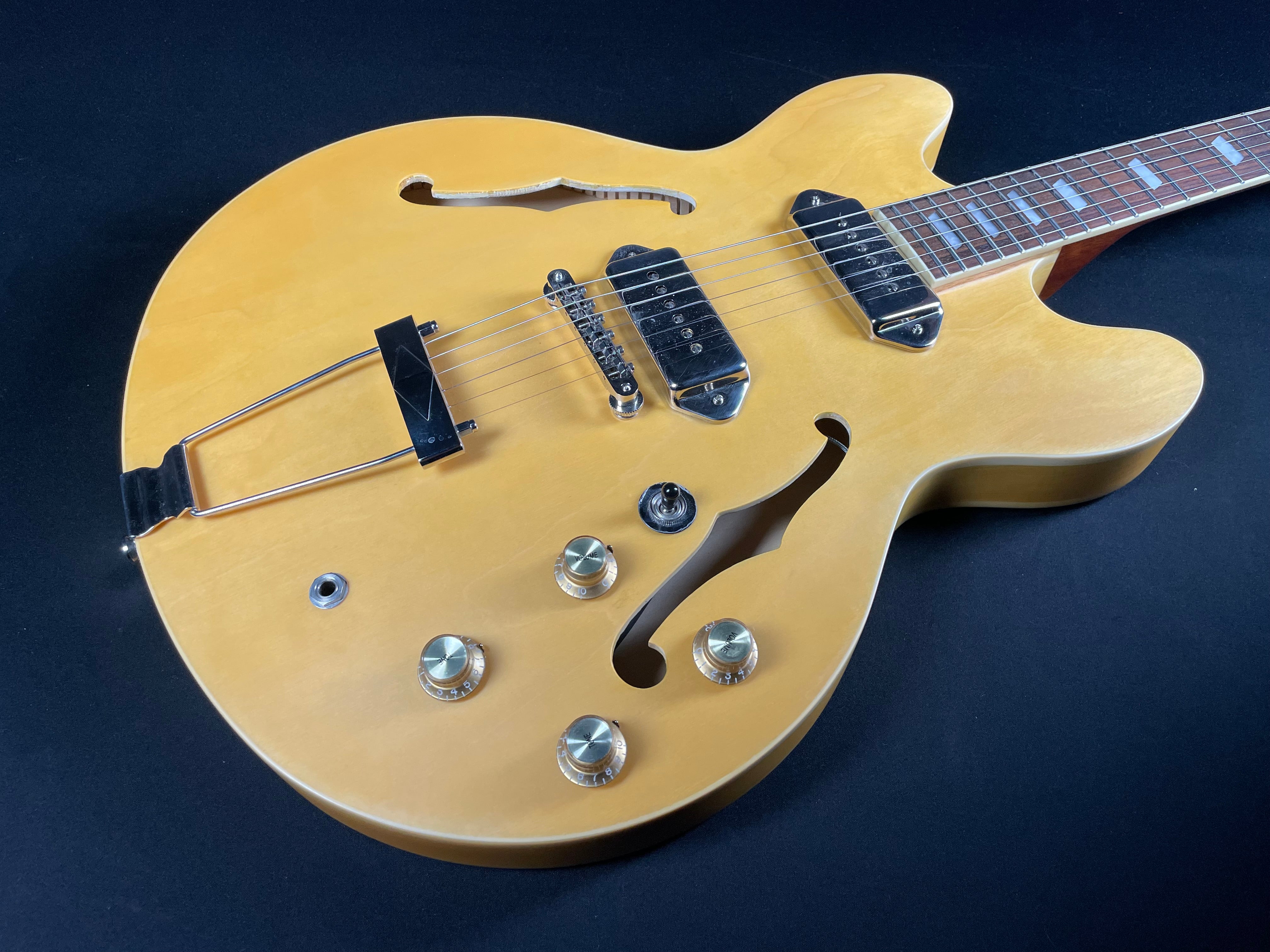 Epiphone Inspired by John Lennon Casino E230TD w/OHSC - Natural (2012) - Metronome Music Inc.