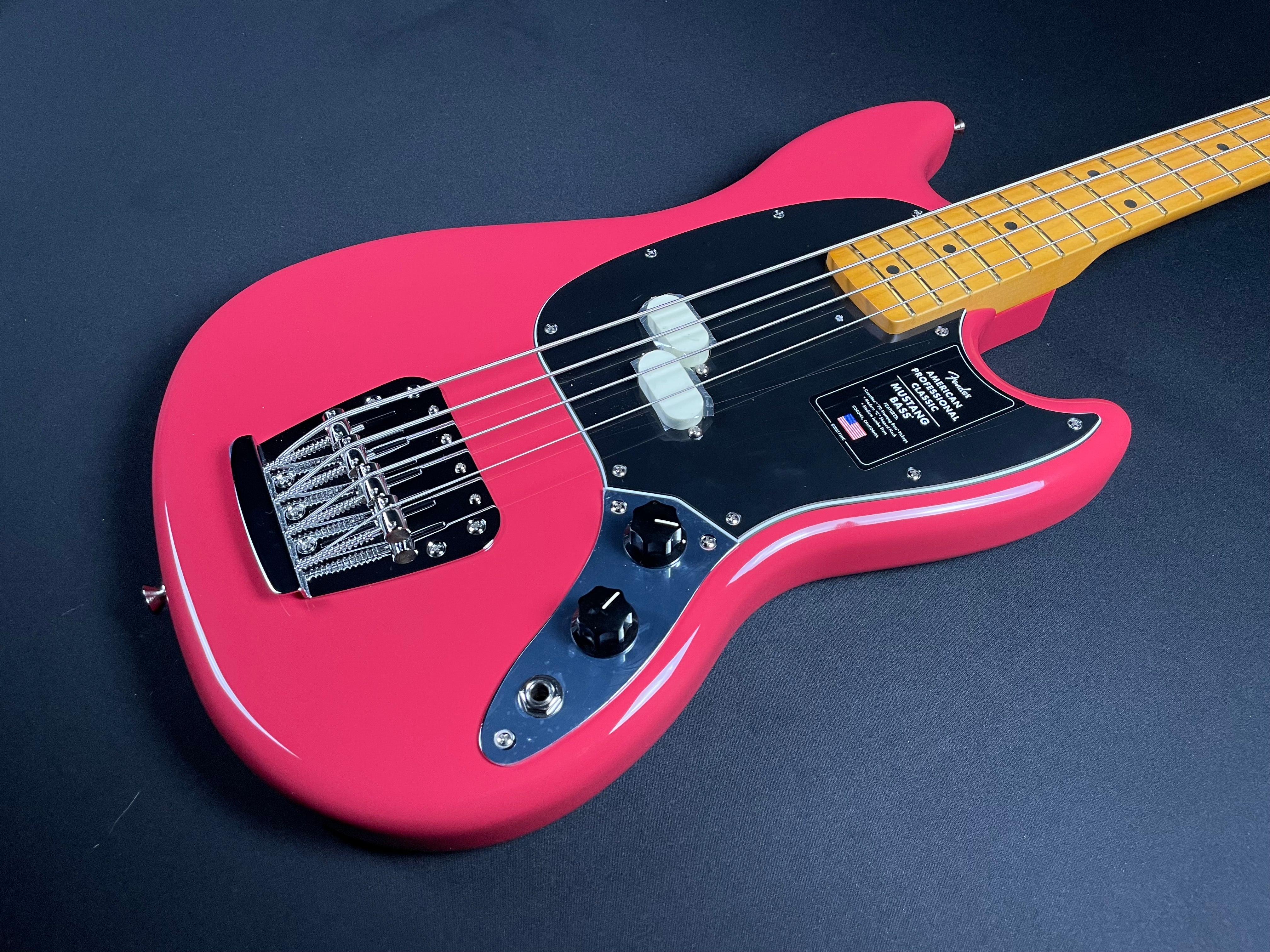 Fender American Professional Classic Mustang Bass - Faded Dakota Red
