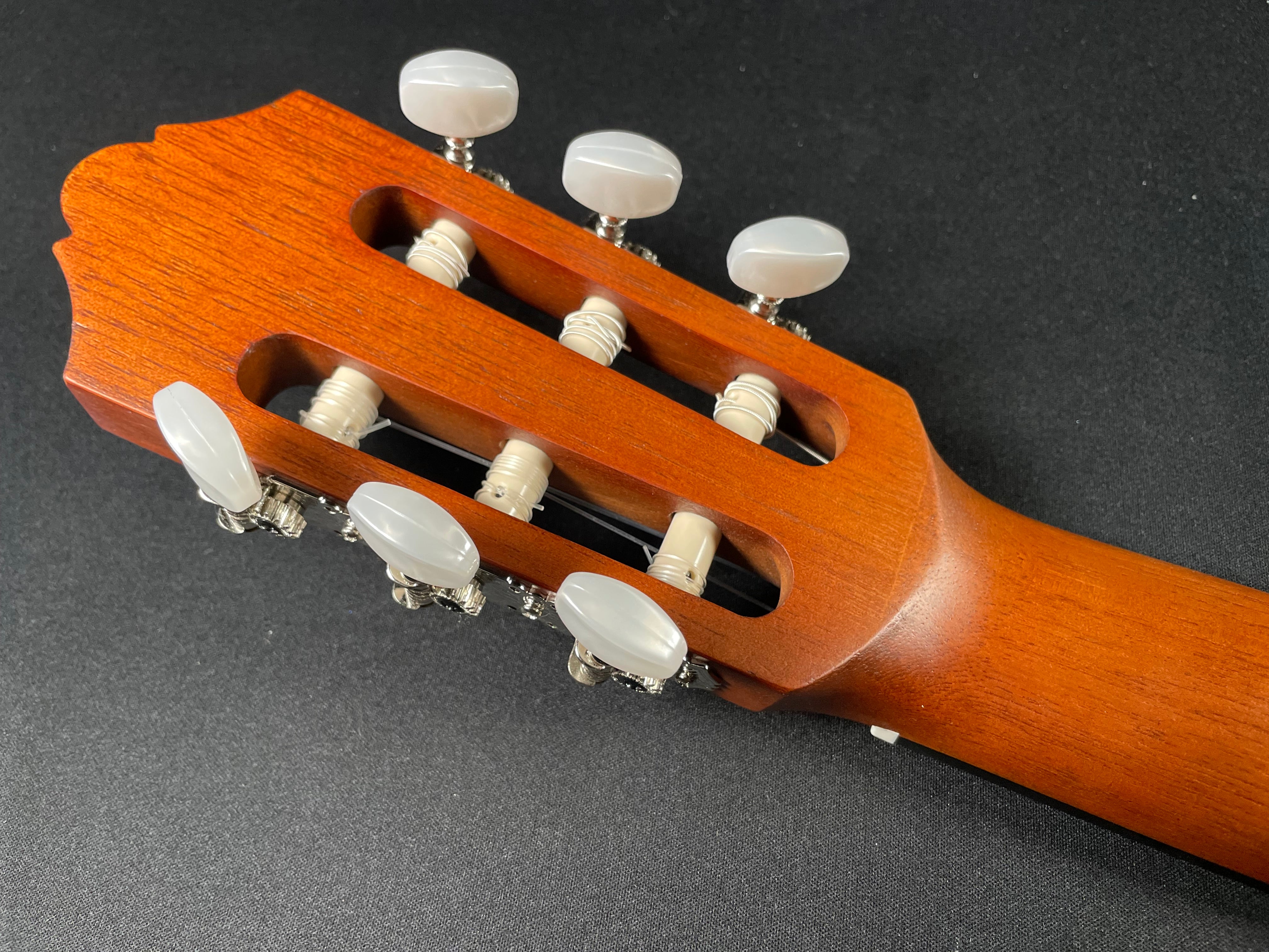 Yamaha CG122MCH Cedar Top Classical Guitar