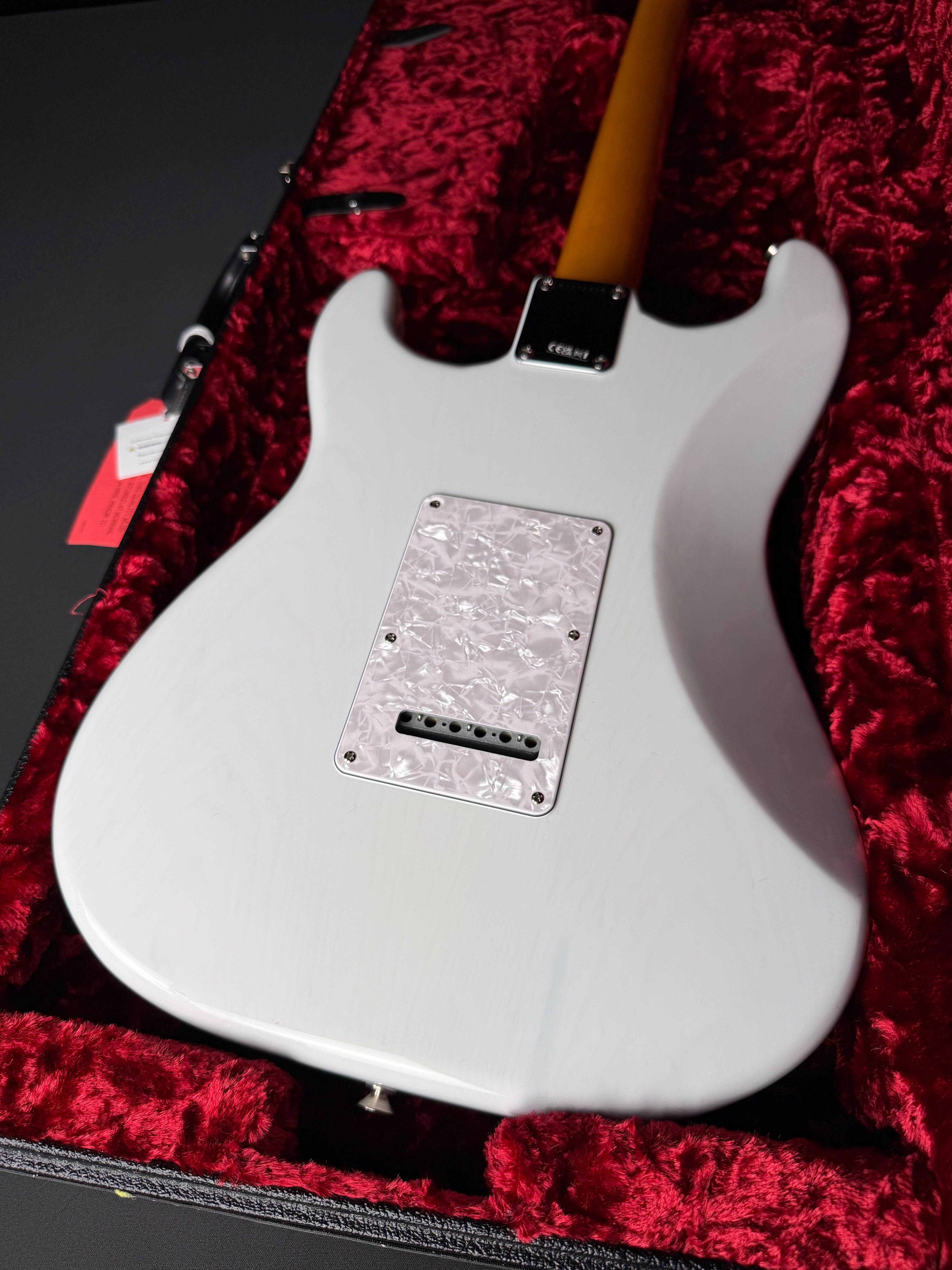 Fender Kenny Wayne Shepherd Stratocaster - Transparent Faded Sonic Blue (2026)