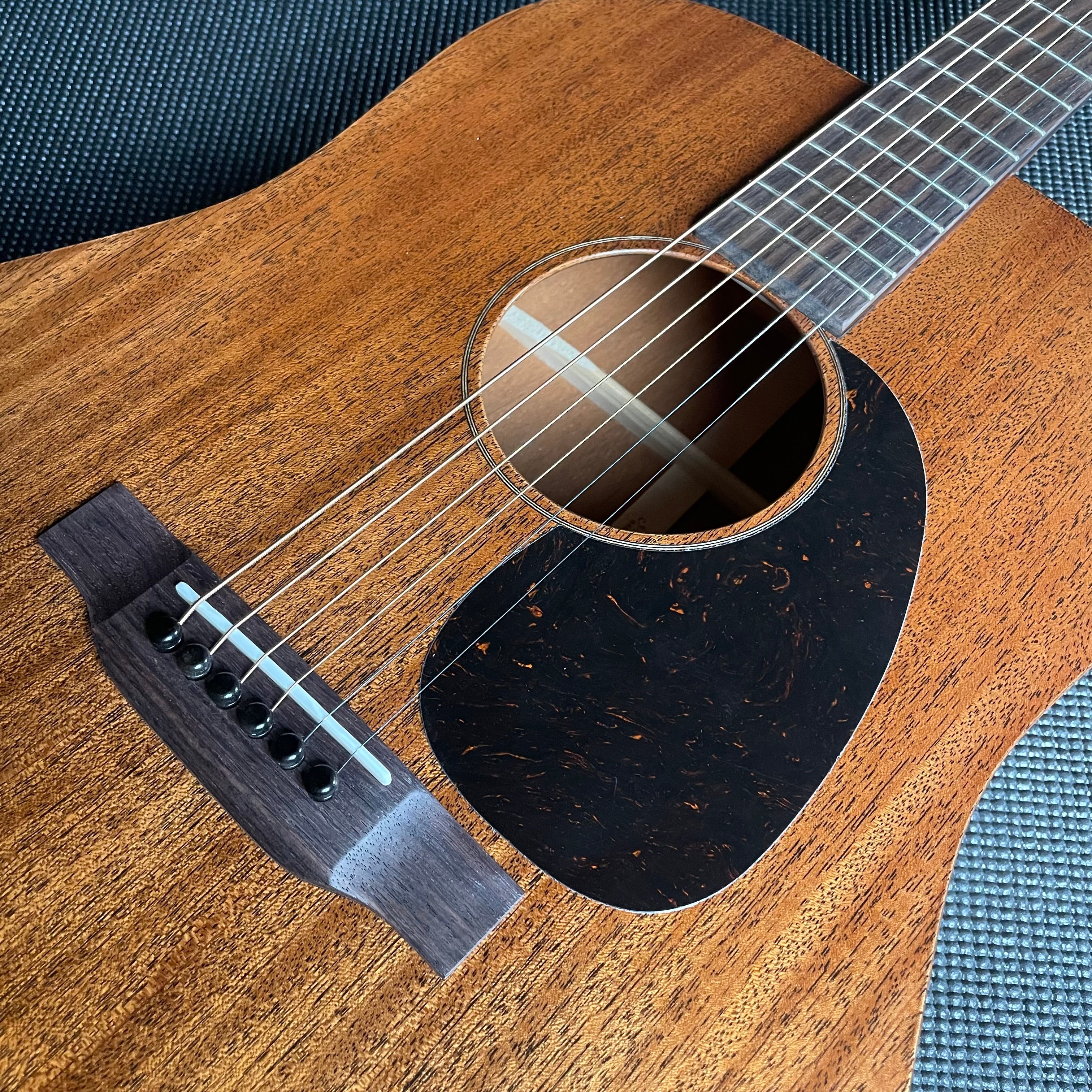 Martin D-15M w/Soft Shell Bag - Satin Mahogany