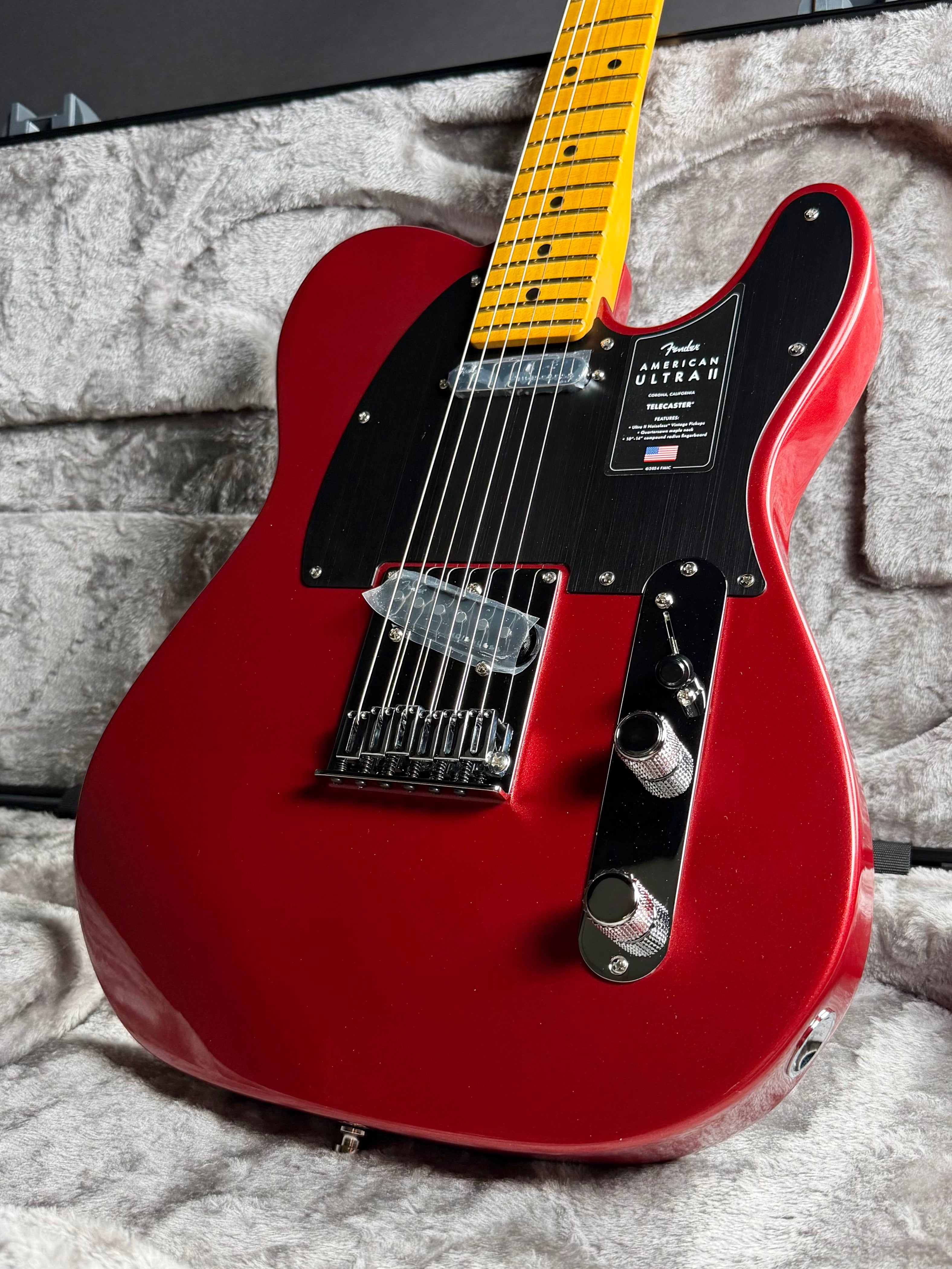 Fender American Ultra II Telecaster, Maple - Sinister Red (2026)