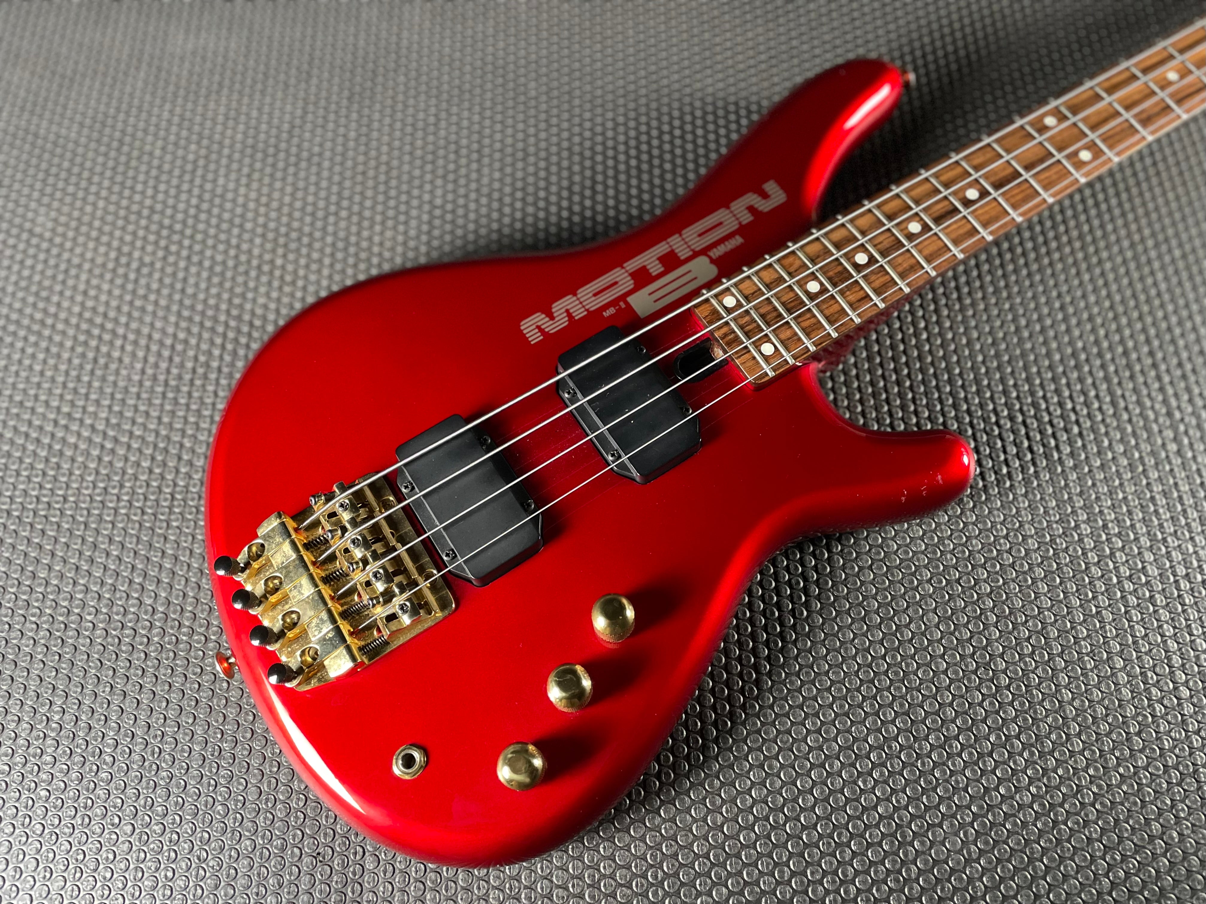 Yamaha Motion Bass MB-II w/OHSC, Taiwan - Red (1986) - Metronome Music Inc.