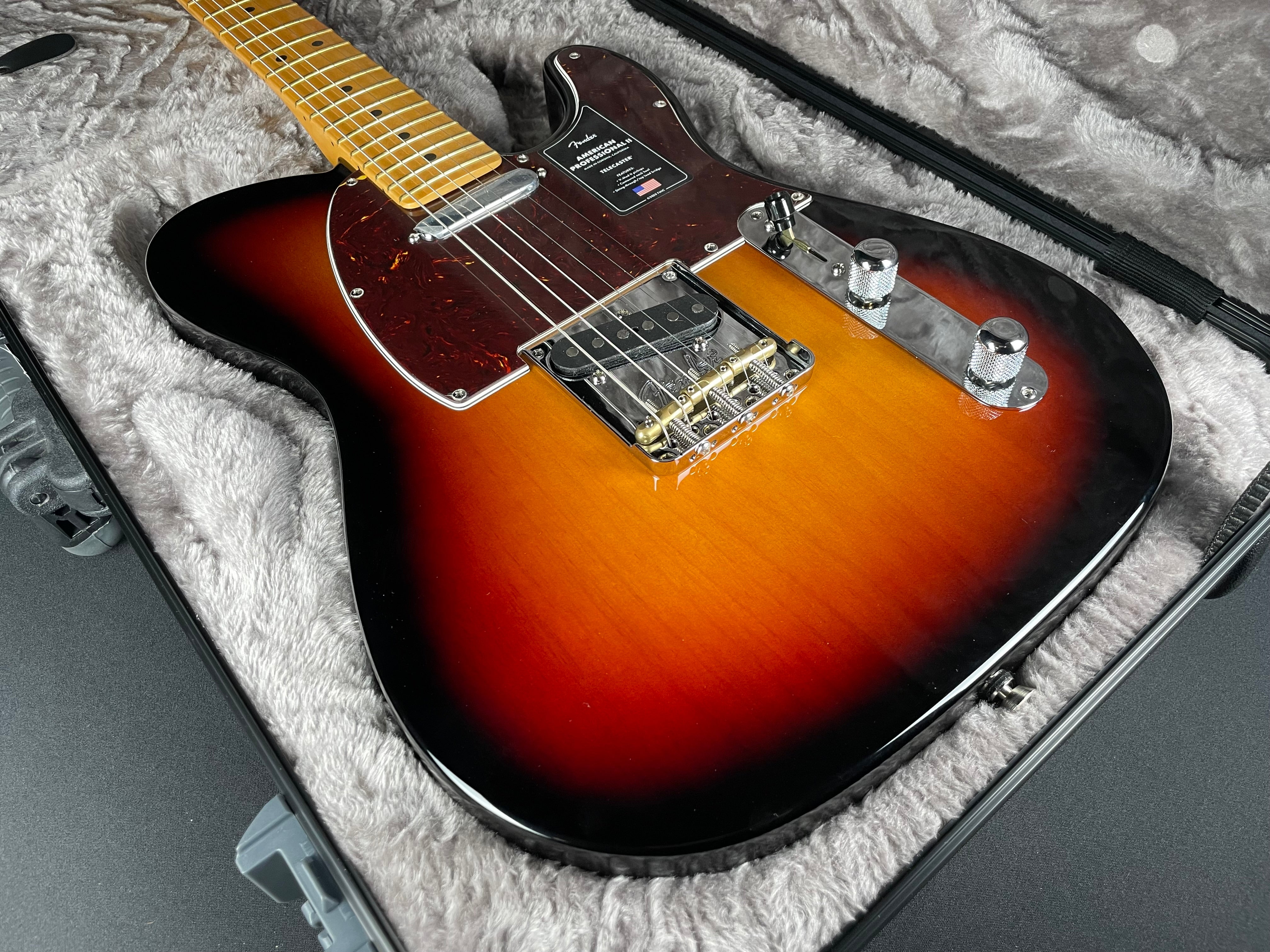 Fender American Professional II Telecaster w/OHSC - 3-Color Sunburst (2023) - Metronome Music Inc.