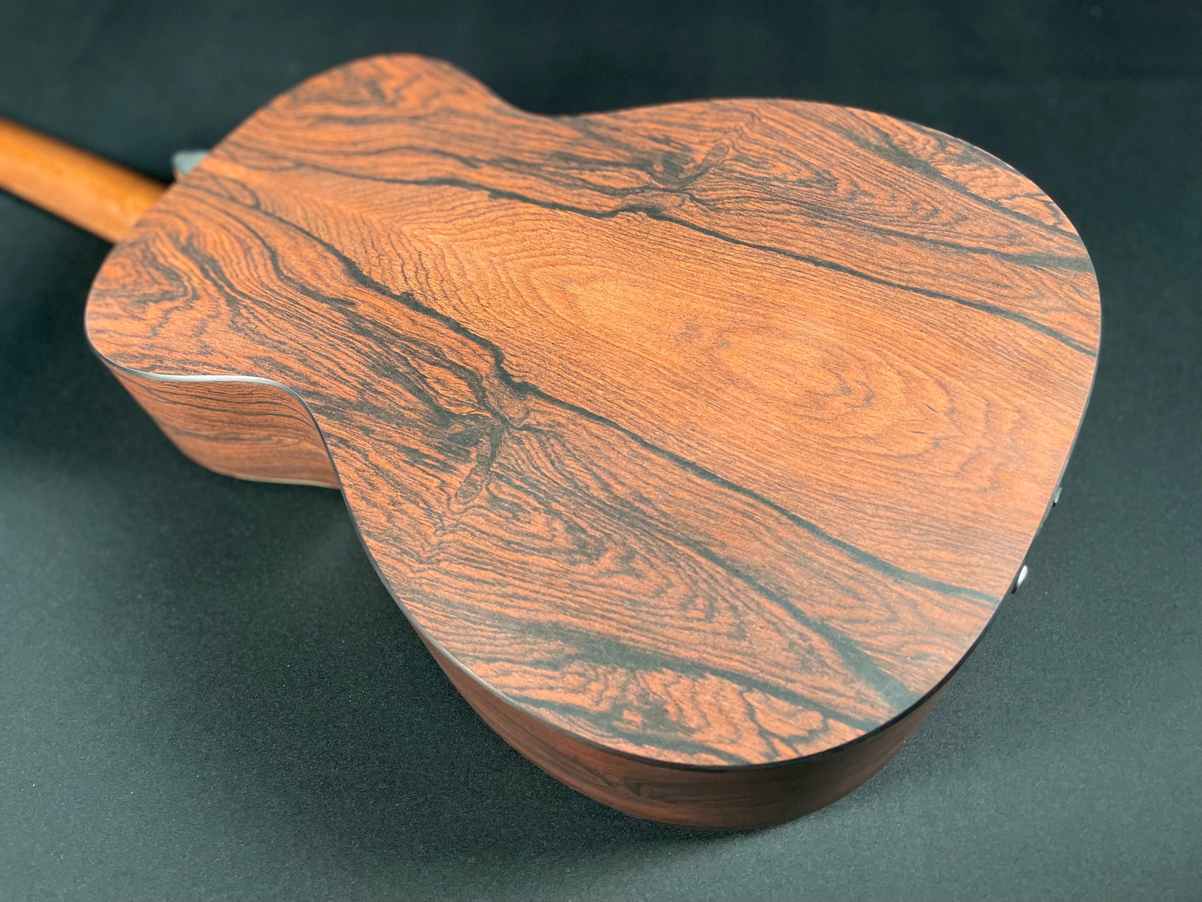 Martin X Series 0-X2E Cocobolo w/Soft Case