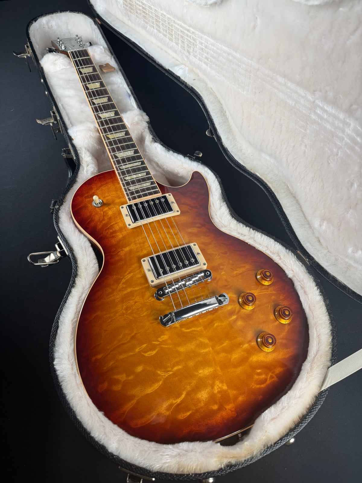 Gibson Les Paul Standard w/OHSC - Quilt Top (2013)