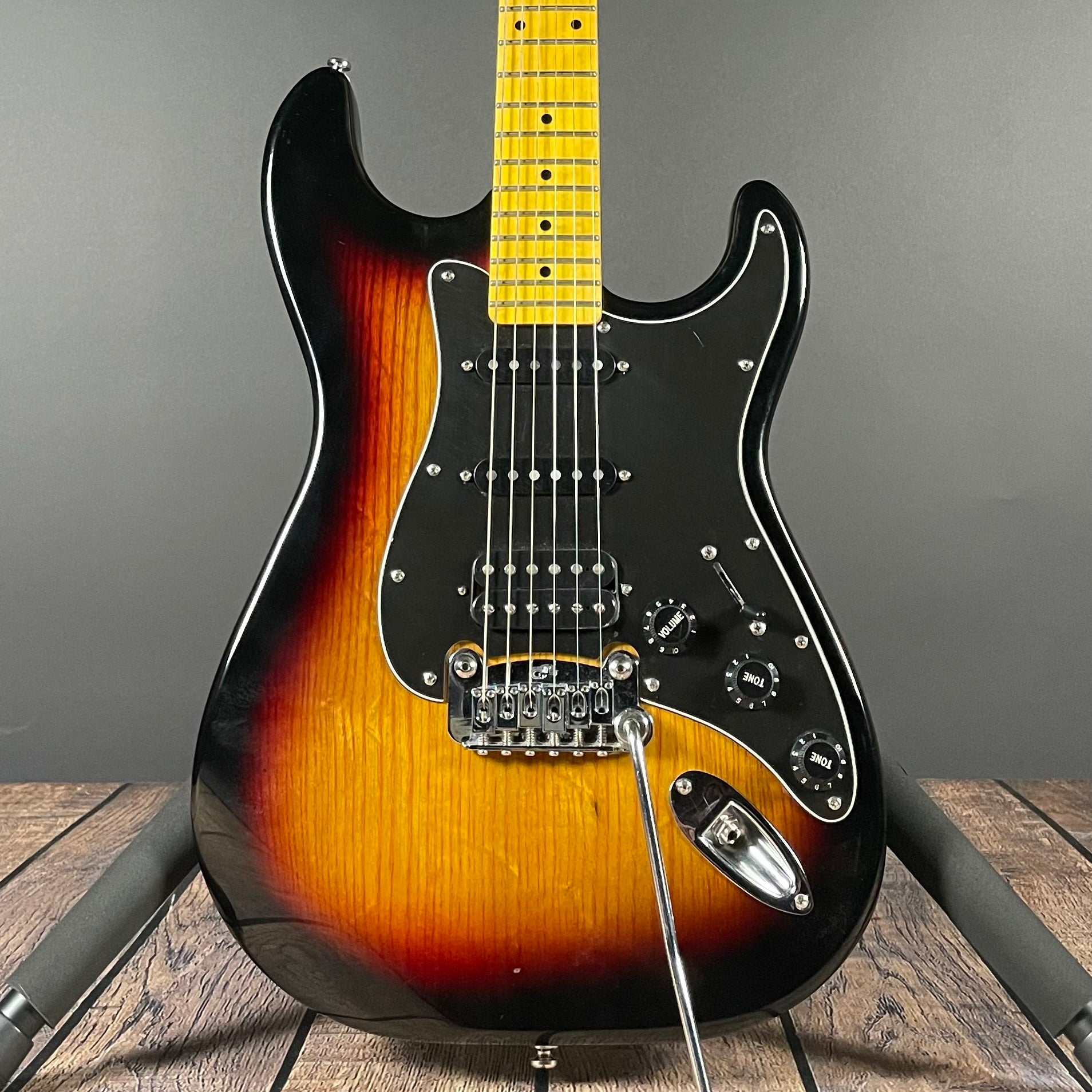 G&L Tribute Legacy HSS Electric Guitar - 3 Tone Sunburst (2019) - Metronome Music Inc.