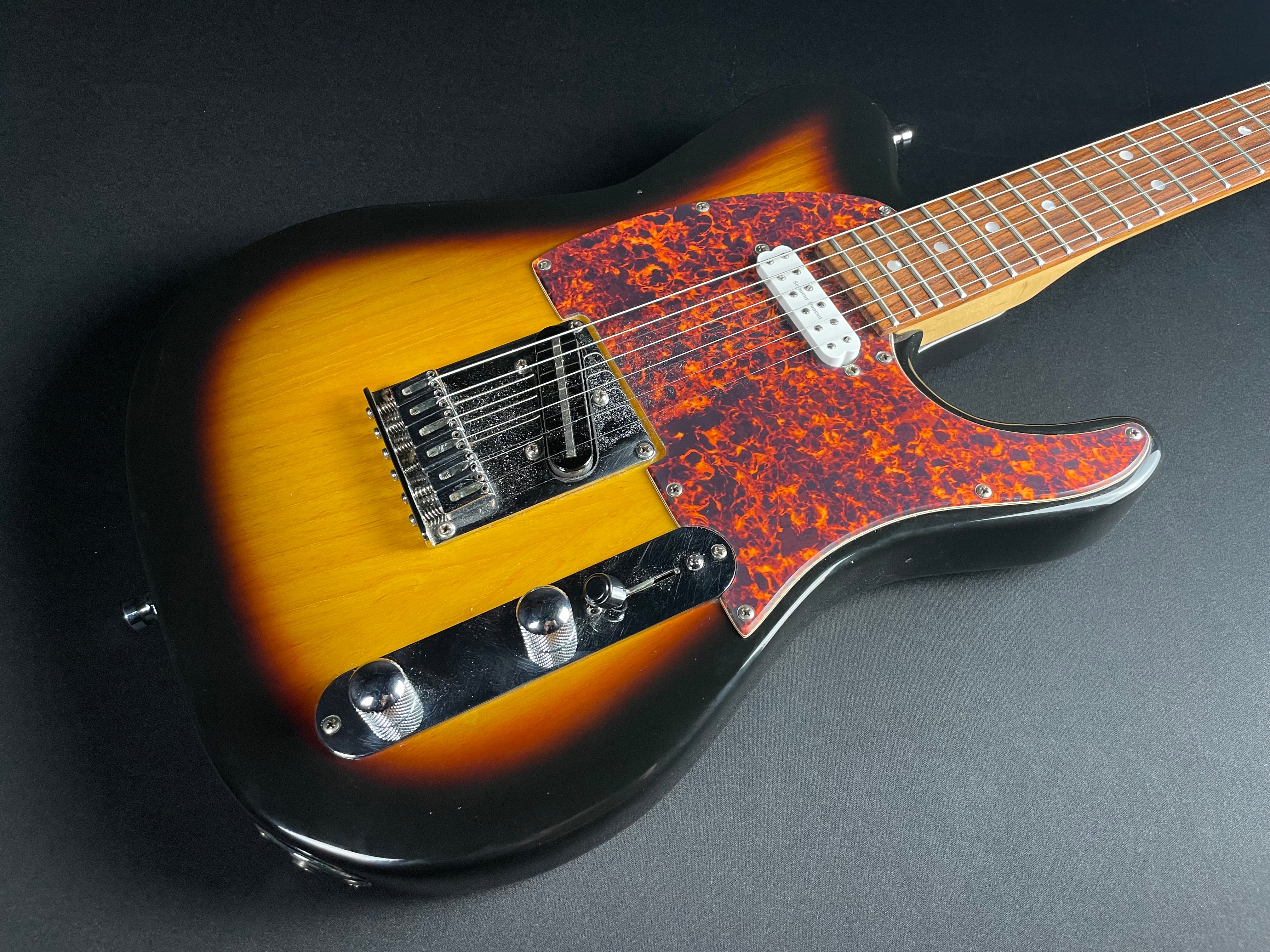 Peavey Reactor Ax - Sunburst (Late 90s) - Metronome Music Inc.