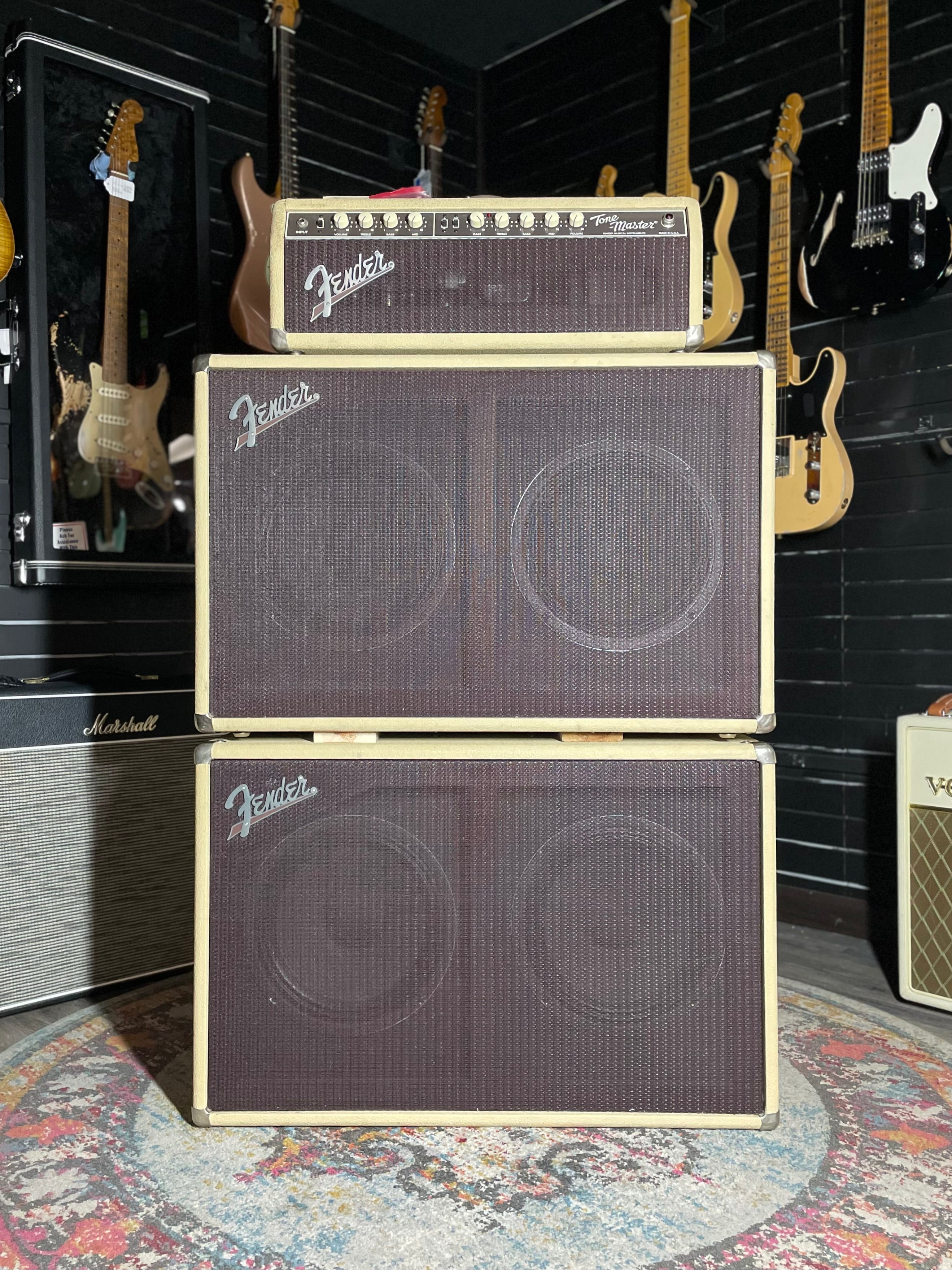 Fender Custom Shop Tone Master Amplifier Head & 2 Cabinets