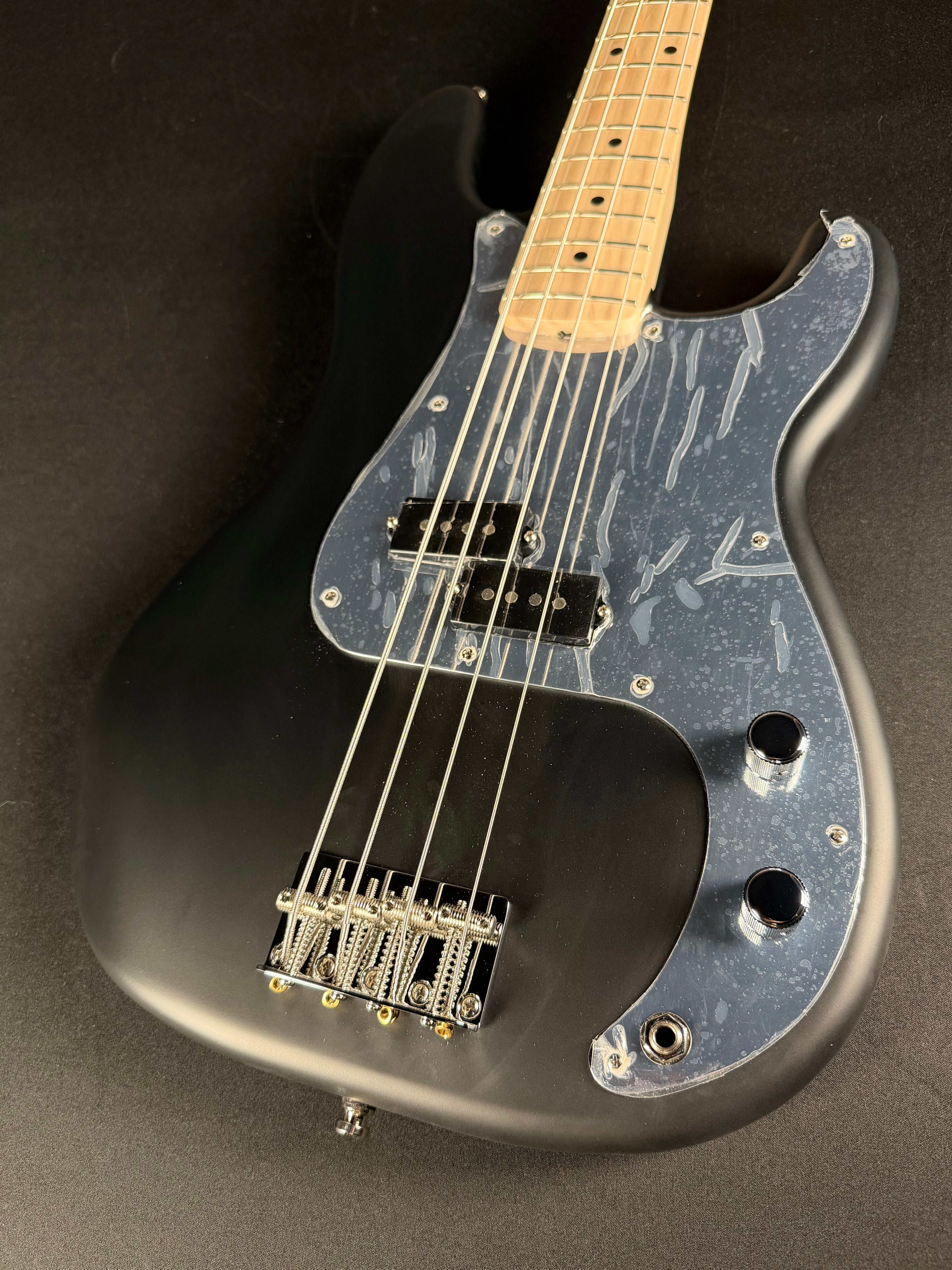 Fender Limited Edition 50th Anniversary Steve Harris Precision Bass - Satin Black - Metronome Music Inc.