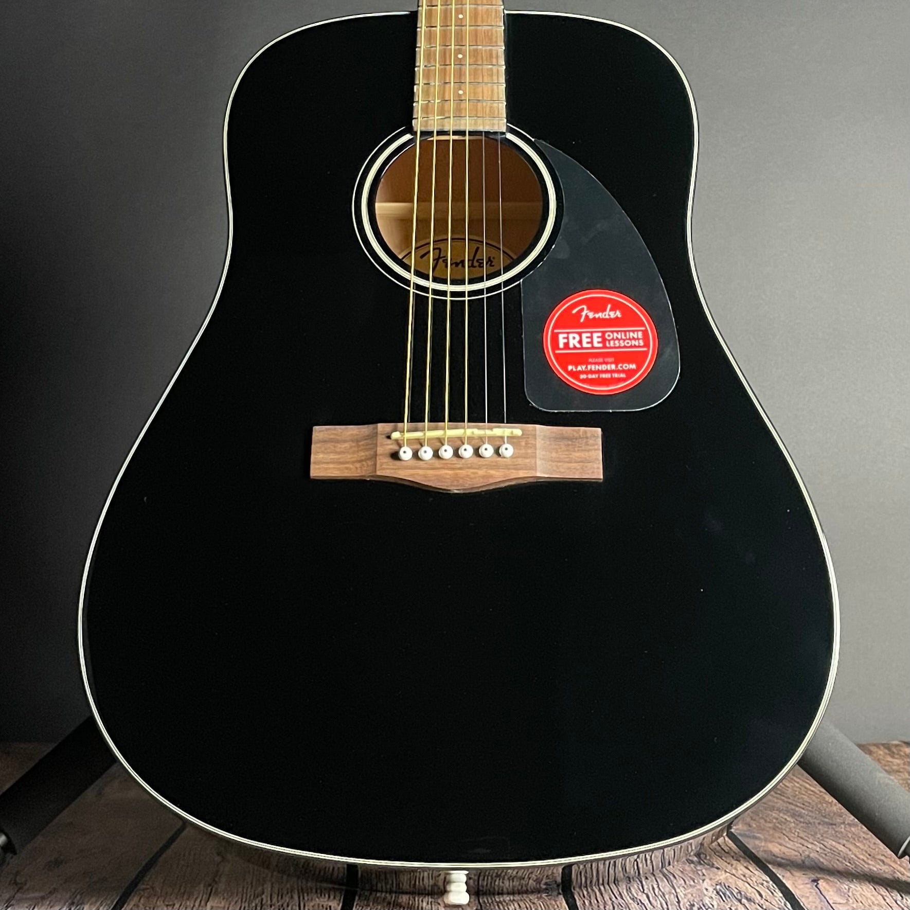 Fender CD-60 Dreadnought Acoustic w/Case, Walnut Fingerboard- Black - Metronome Music Inc.