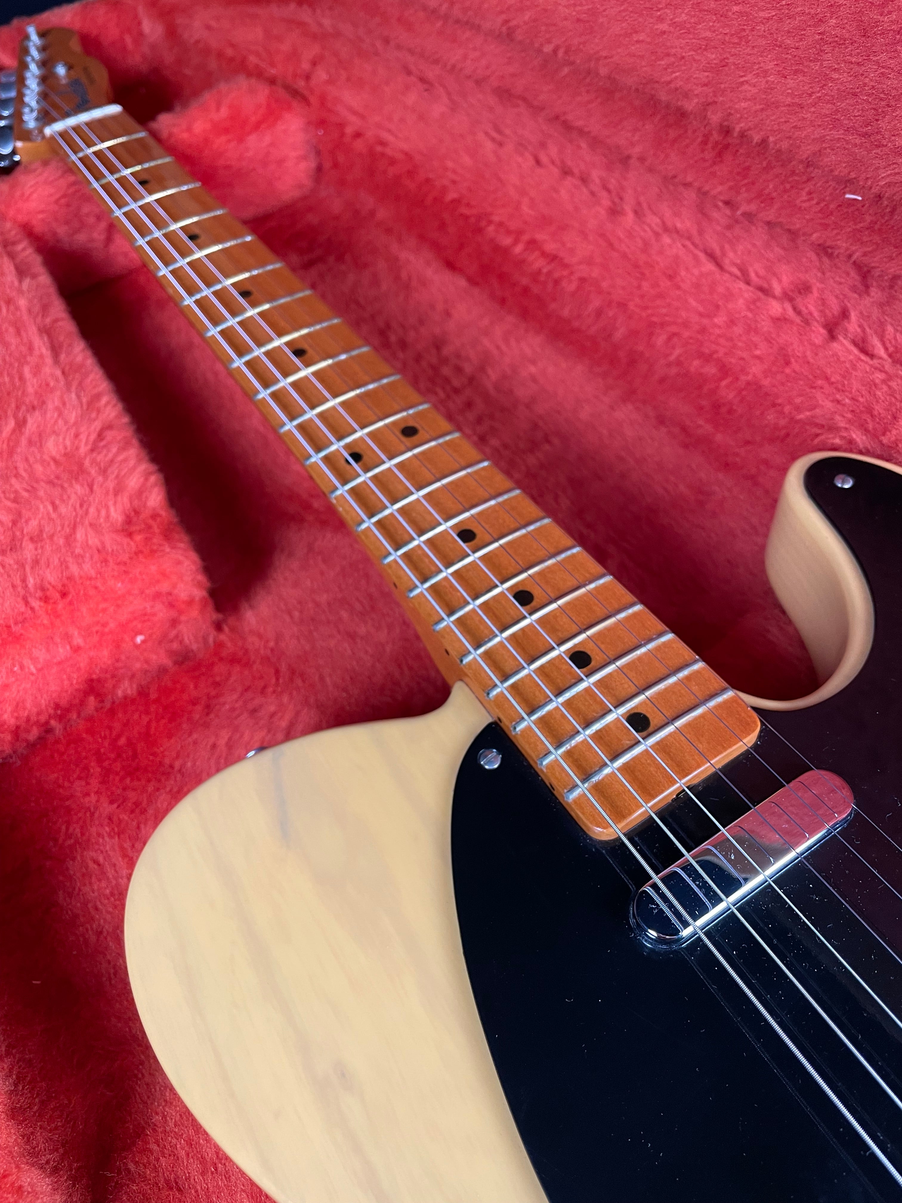 Fender '52 Telecaster 50th Anniversary - Butterscotch Blonde (1996) - Metronome Music Inc.