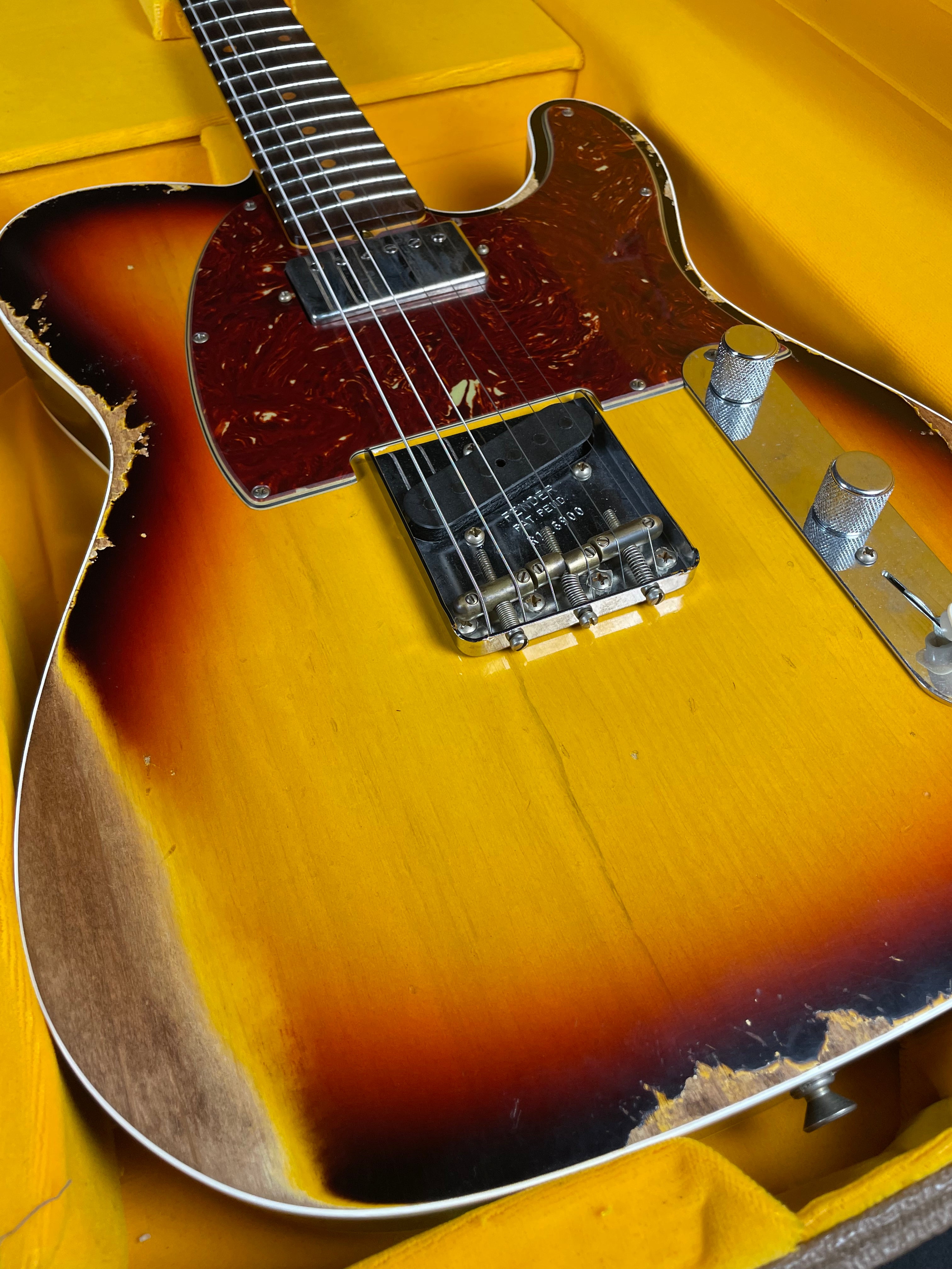 Fender Custom Shop LTD Reverse 1960 Tele Custom, Heavy Relic - 3-Color Sunburst