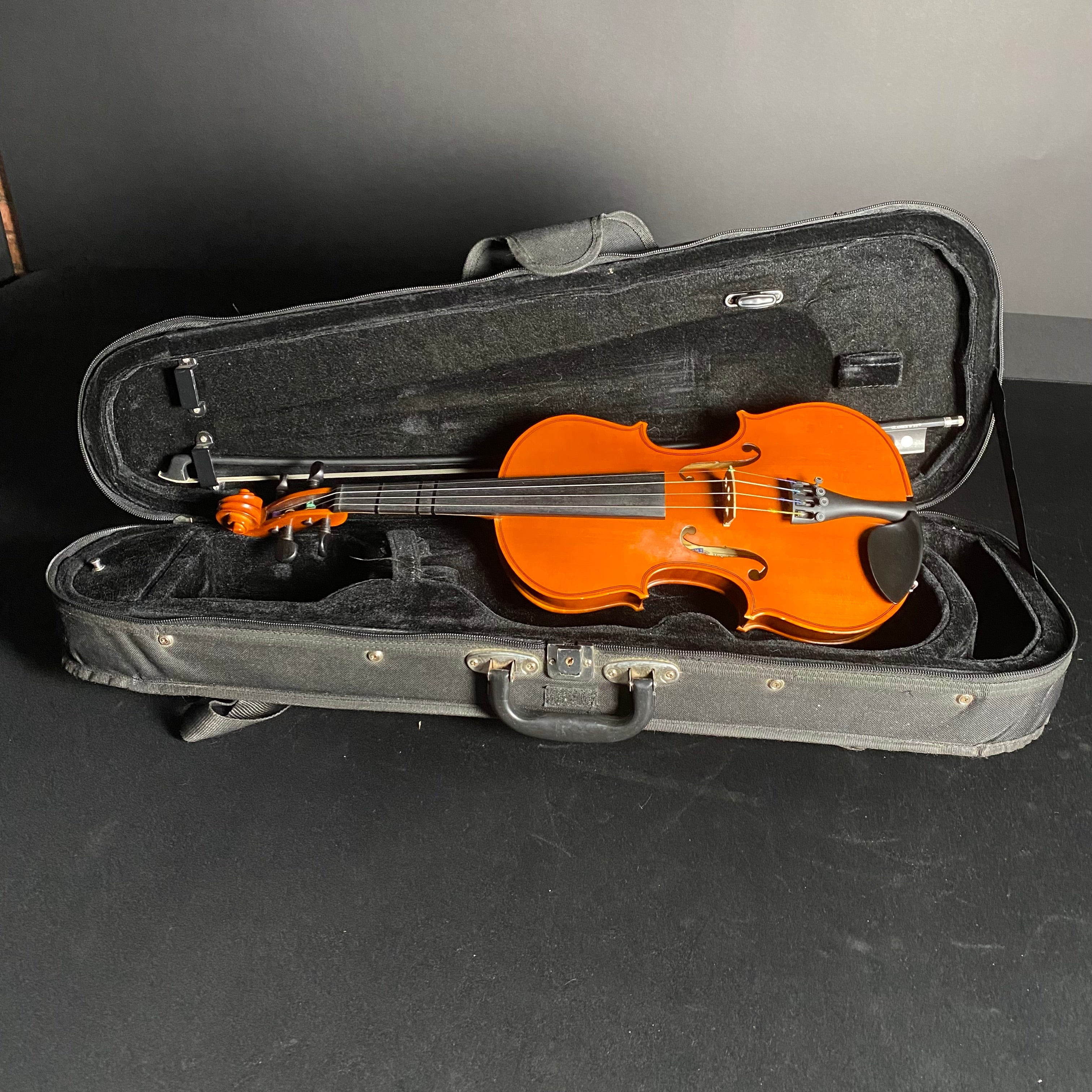 Core Academy A15  Violin 3/4 Outfit (USED)