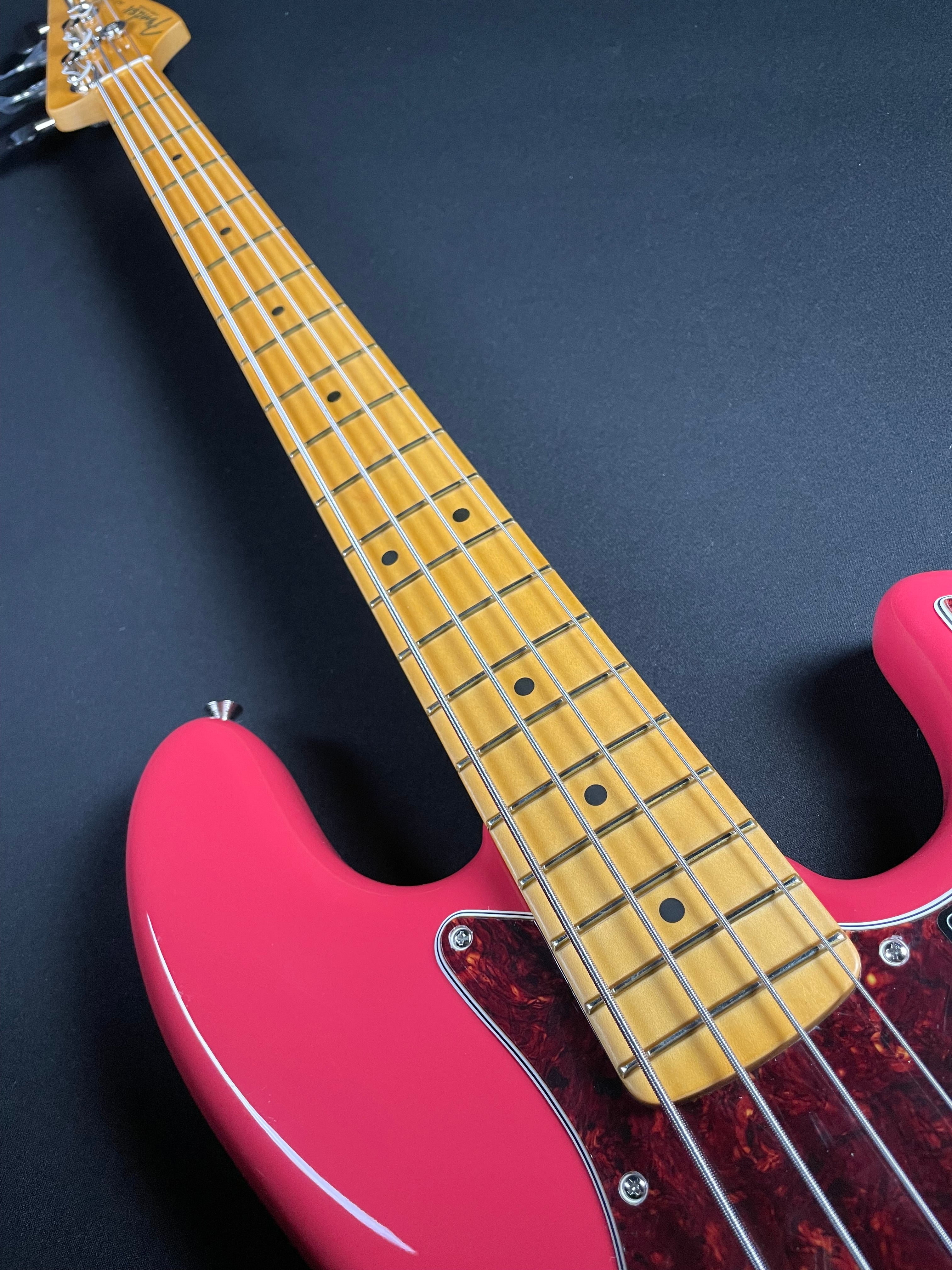 Fender American Professional Classic Jazz Bass - Faded Dakota Red