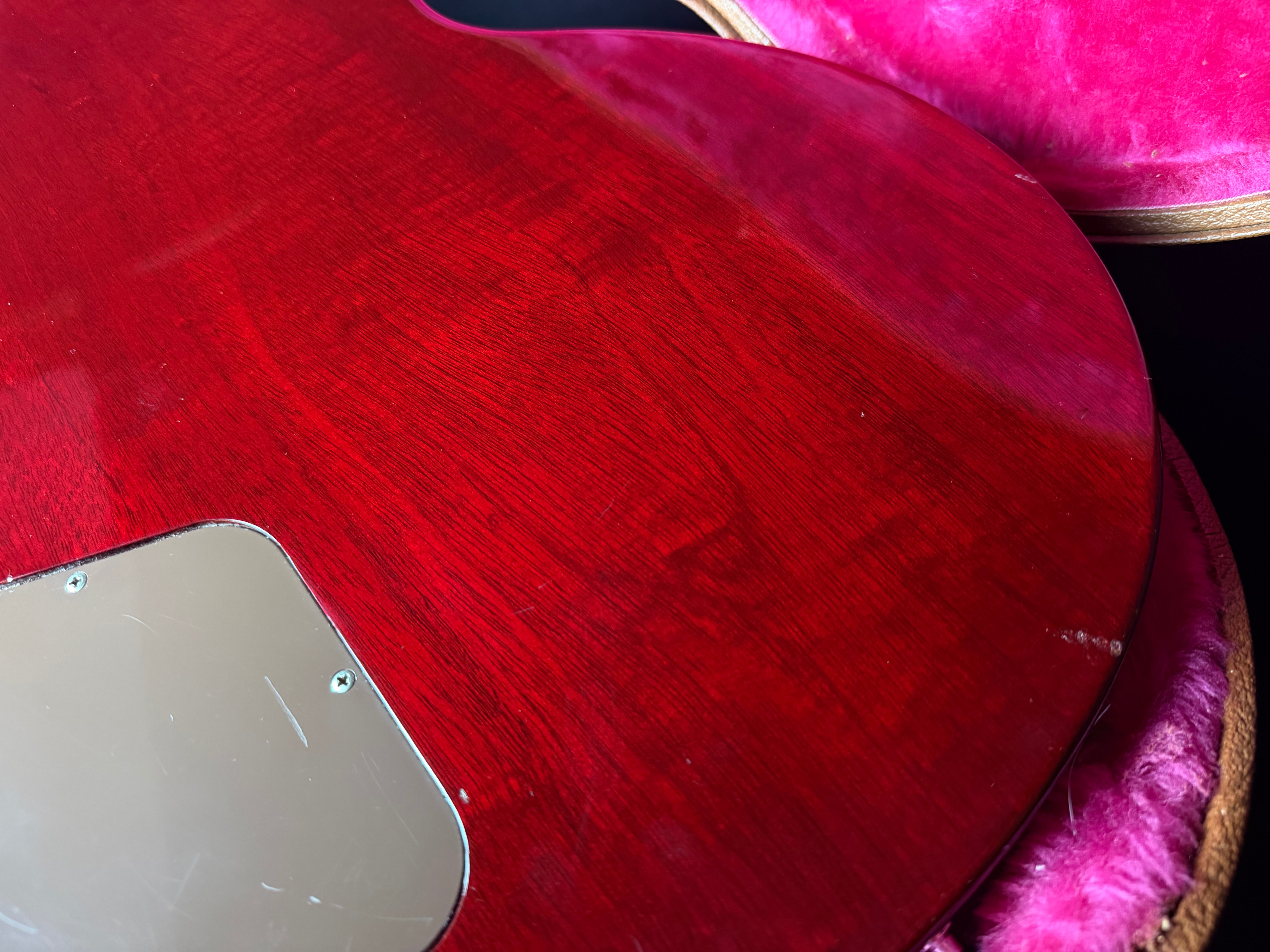 Gibson Les Paul Standard w/OHSC - Wine Red (1993) - Metronome Music Inc.