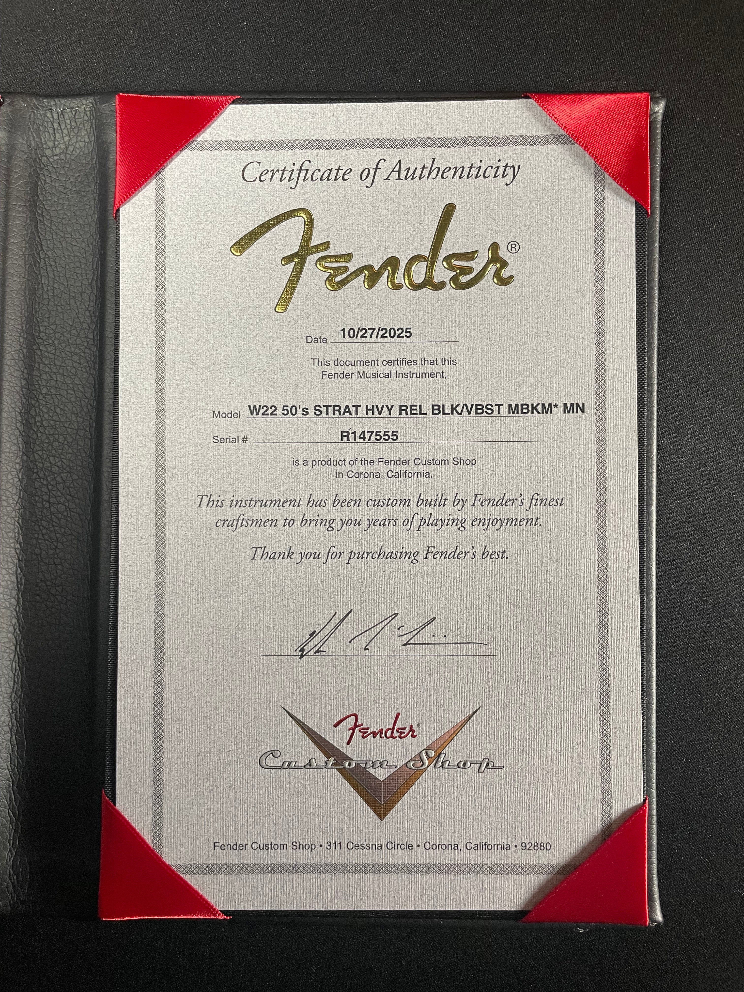 Fender Custom Shop Master Built 50s Stratocaster Heavy Relic Black/Violin Burst - Metronome Music Inc.