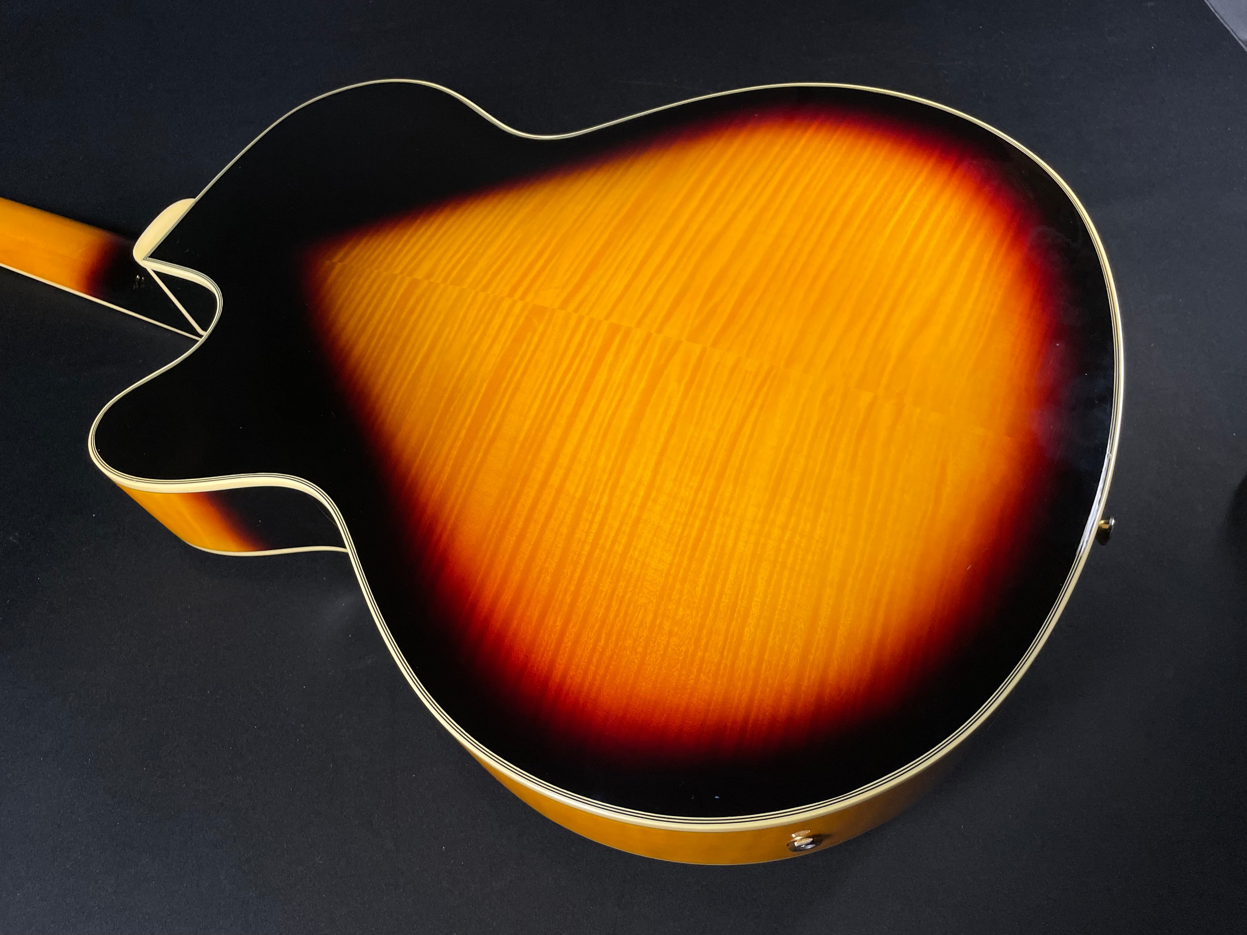 Epiphone Joe Pass Emperor-II PRO (2021) - Metronome Music Inc.