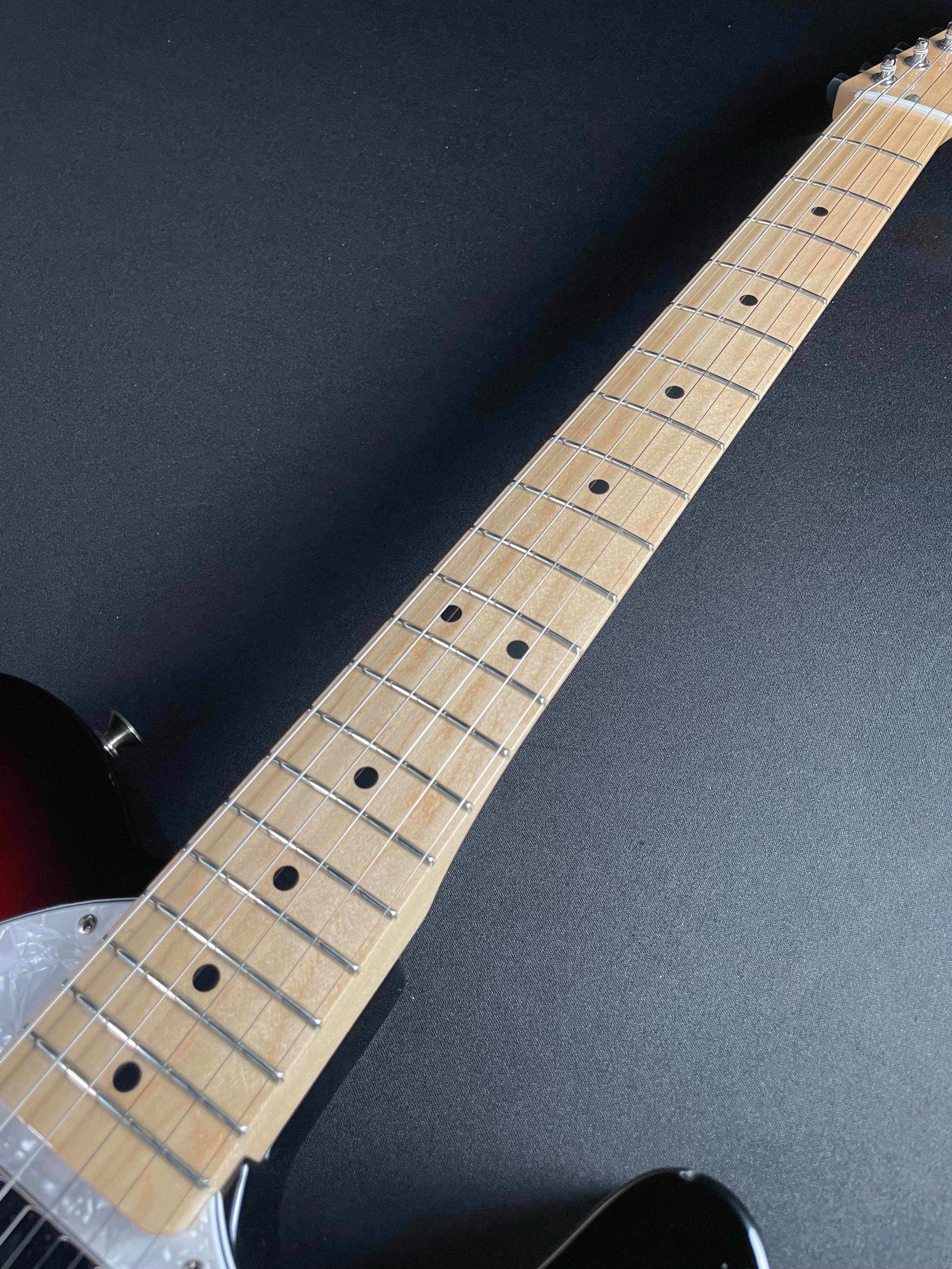 Fender Classic Series '72 Telecaster, Thinline - 3-Color Sunburst (2017)