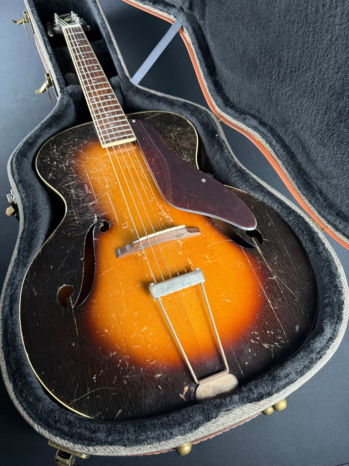 Slingerland Songster Archtop w/Hardcase (1930s)