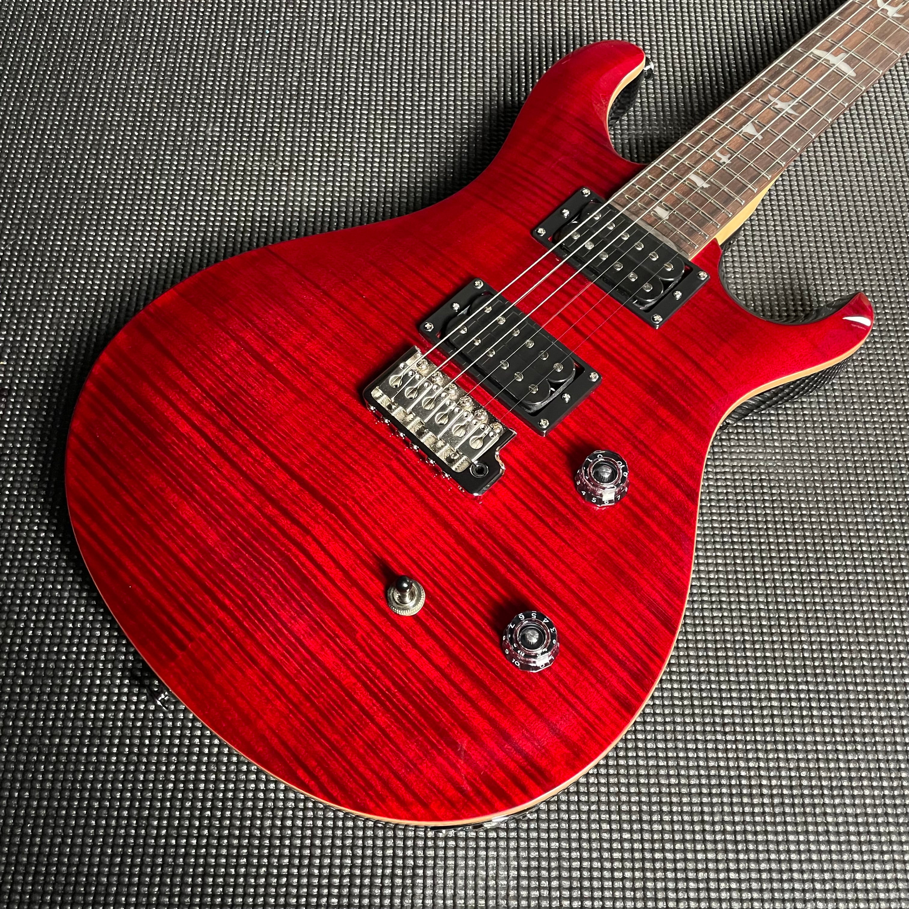 PRS SE CE24 w/Gig Bag - Black Cherry - Metronome Music Inc.
