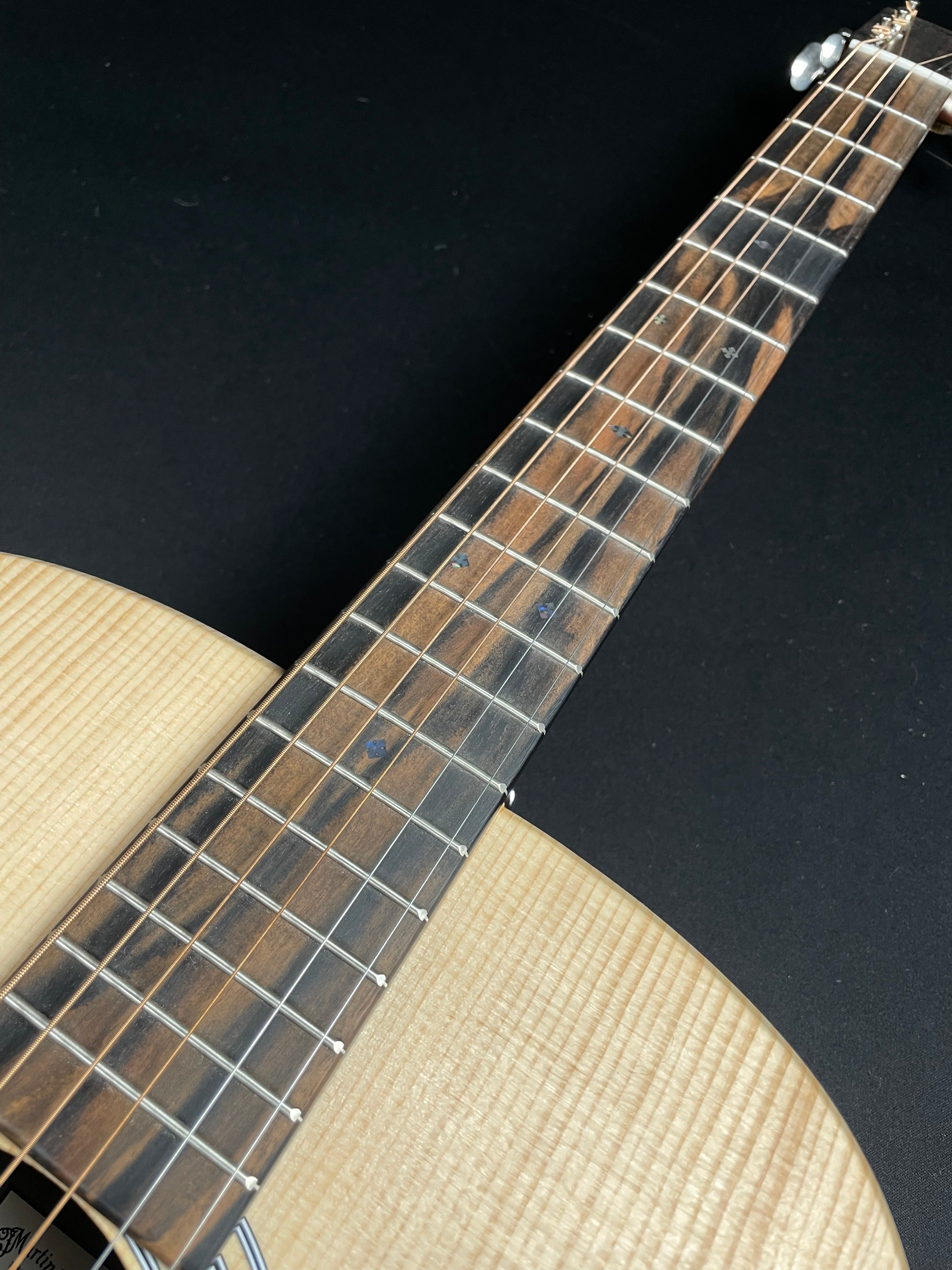 Martin D-X2E Billy Strings w/Soft Case - Natural (2025)