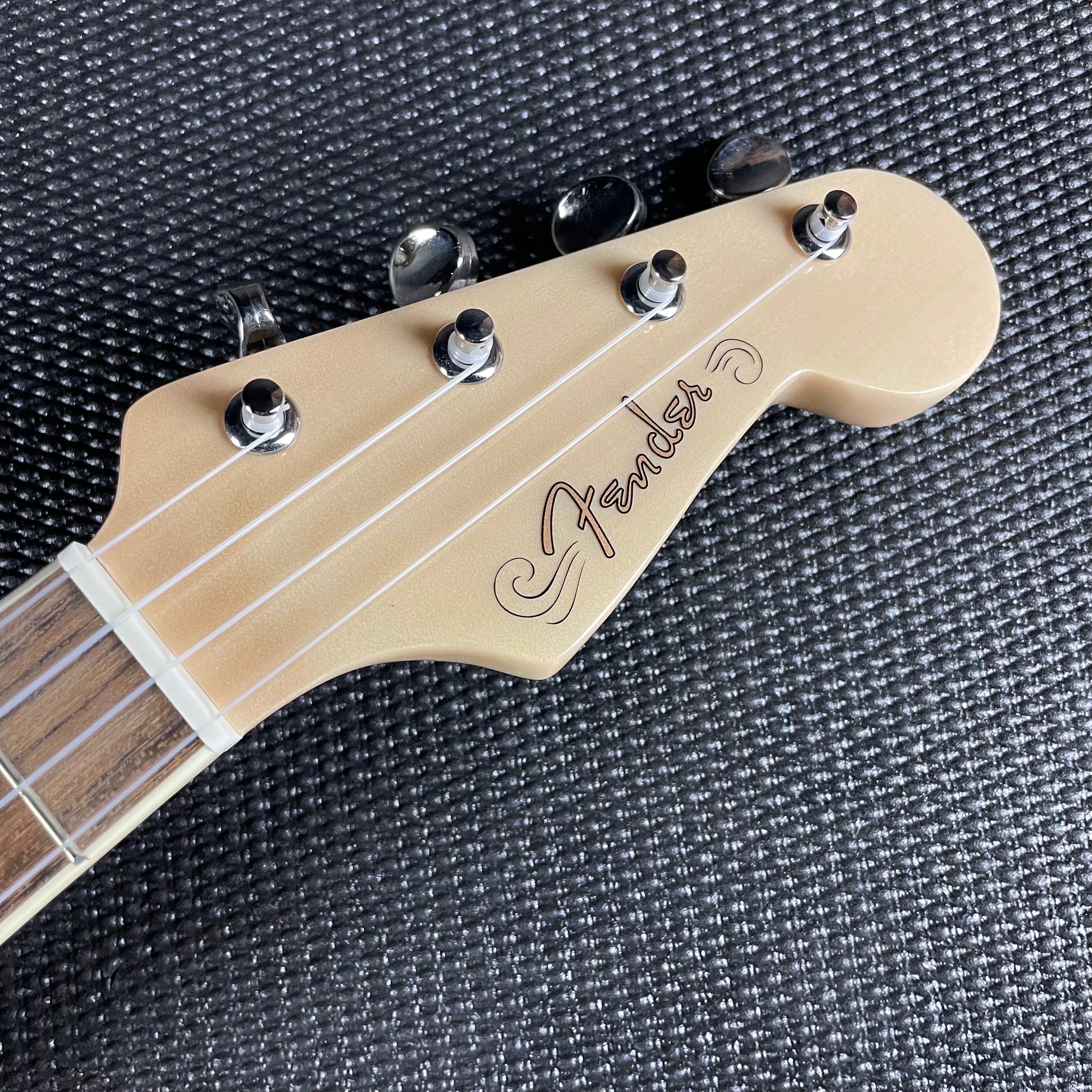 Fender Fullerton Jazzmaster Ukulele- 3-Color Sunburst - Metronome Music Inc.