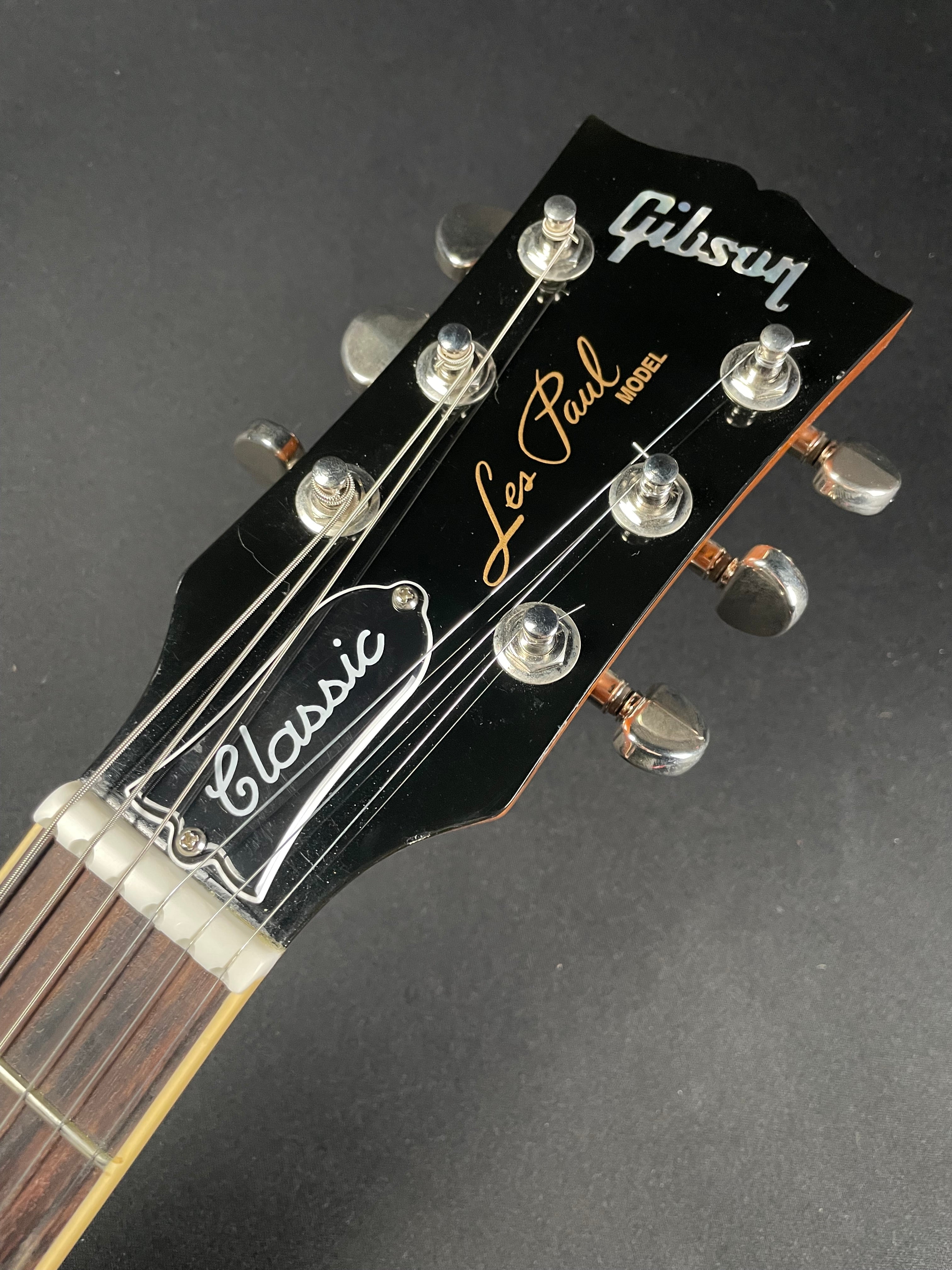 Gibson Les Paul Classic w/OHSC - Honey Burst (2021)