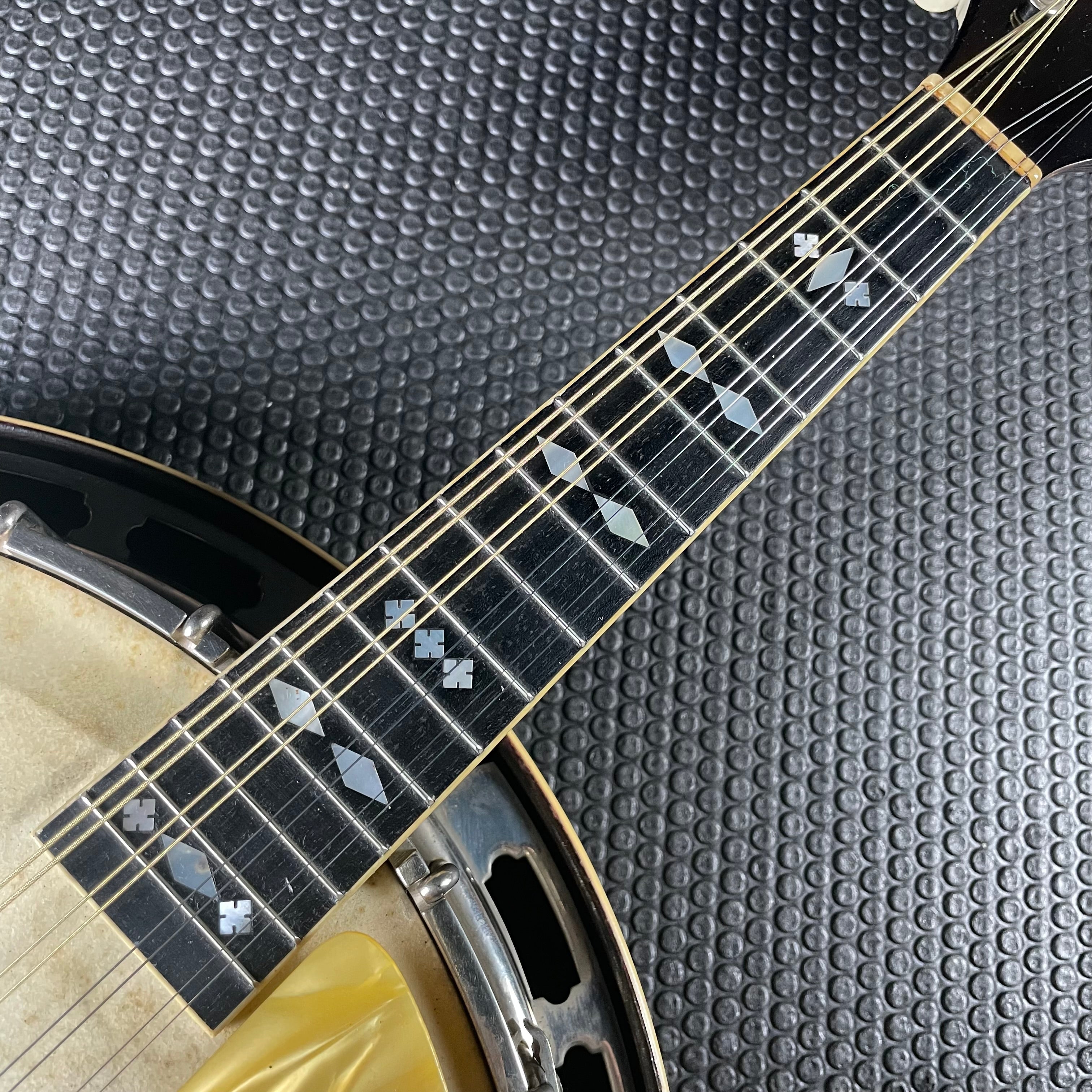 Gibson MB-3 "Mastertone" Mandolin Banjo 1929 (SOLD) - Metronome Music Inc.