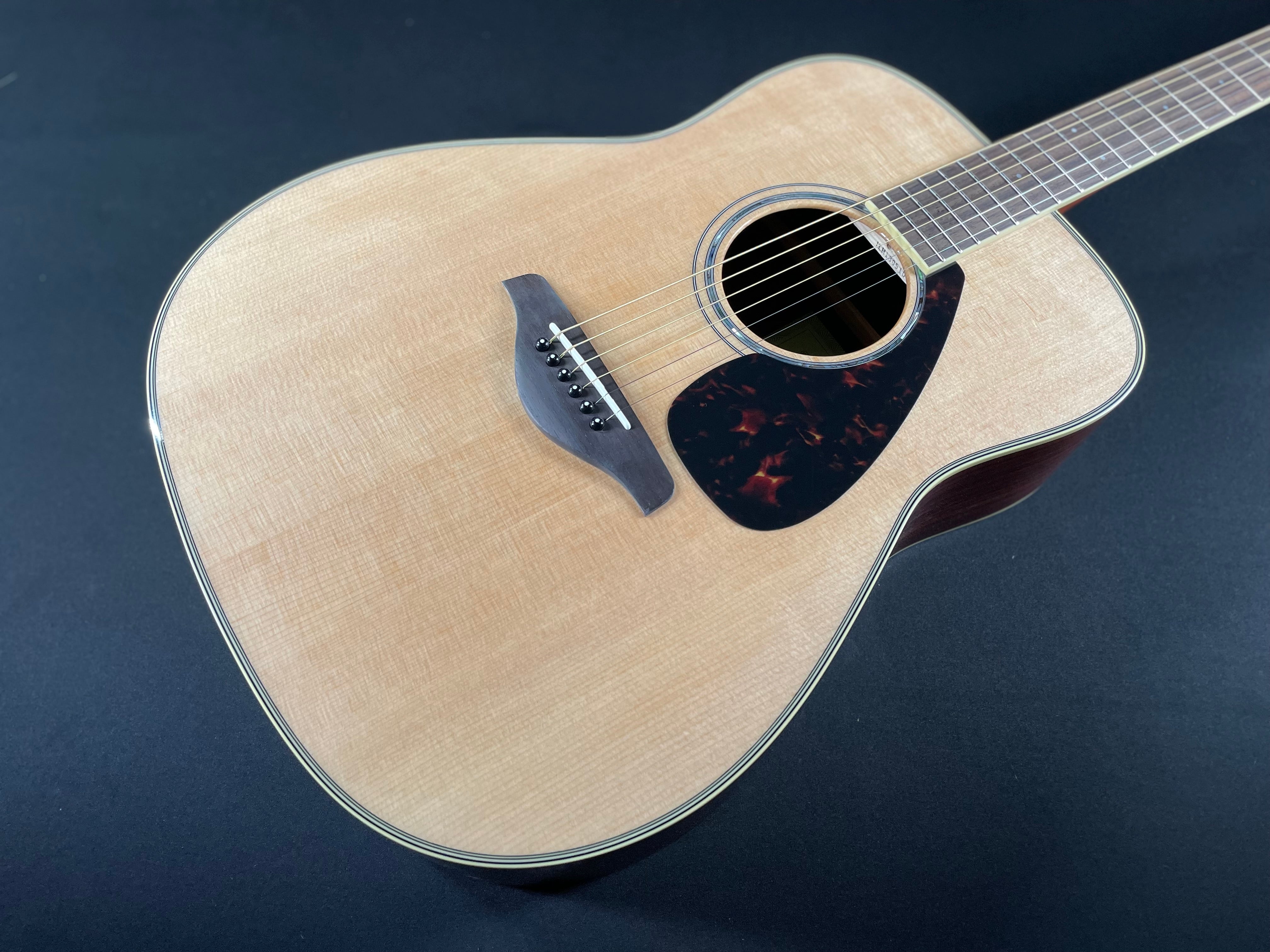 Yamaha FG830 Solid Top Acoustic Guitar - Natural