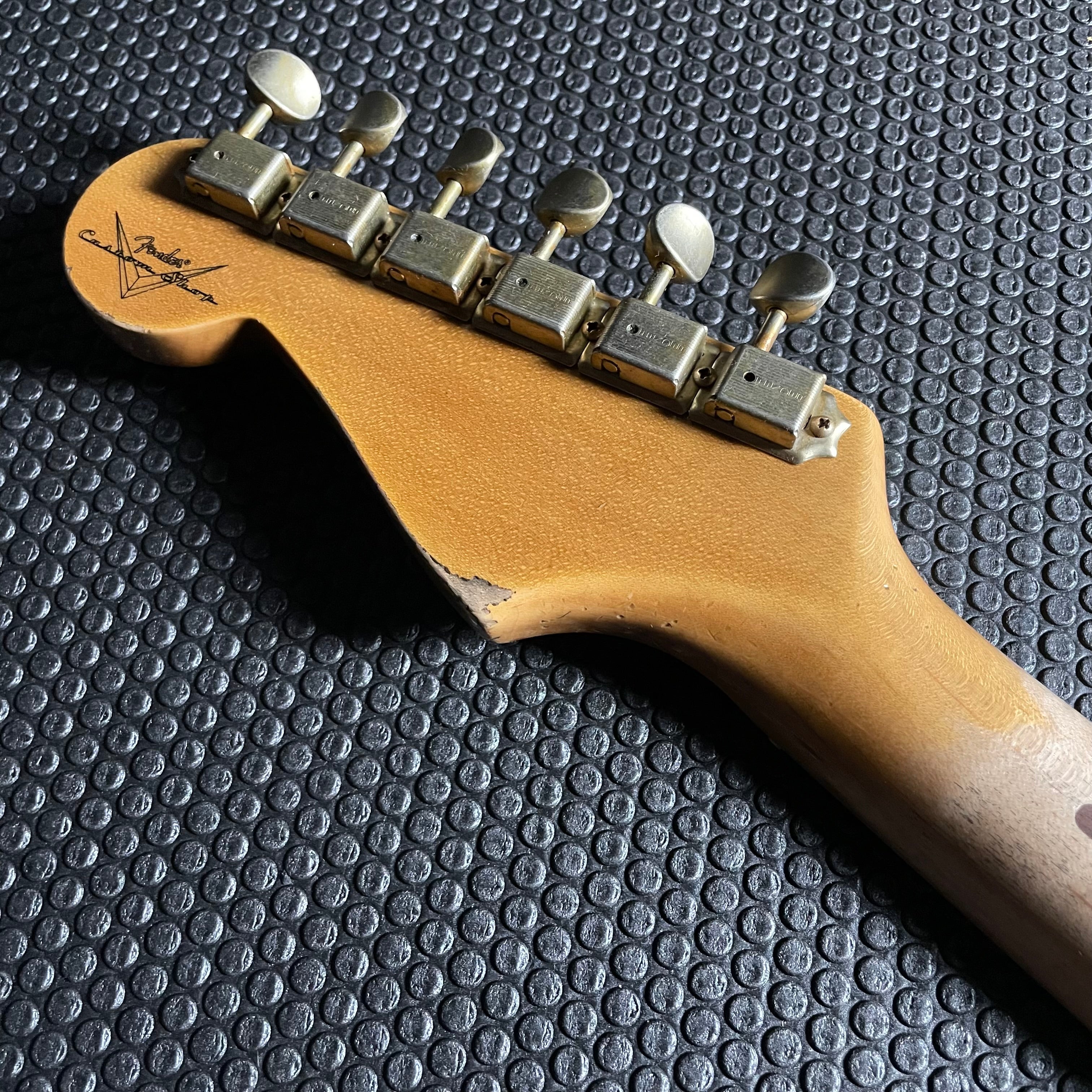 Fender Custom Shop 1958 Stratocaster, Heavy Relic-Faded Aged Candy Apple Red - Metronome Music Inc.