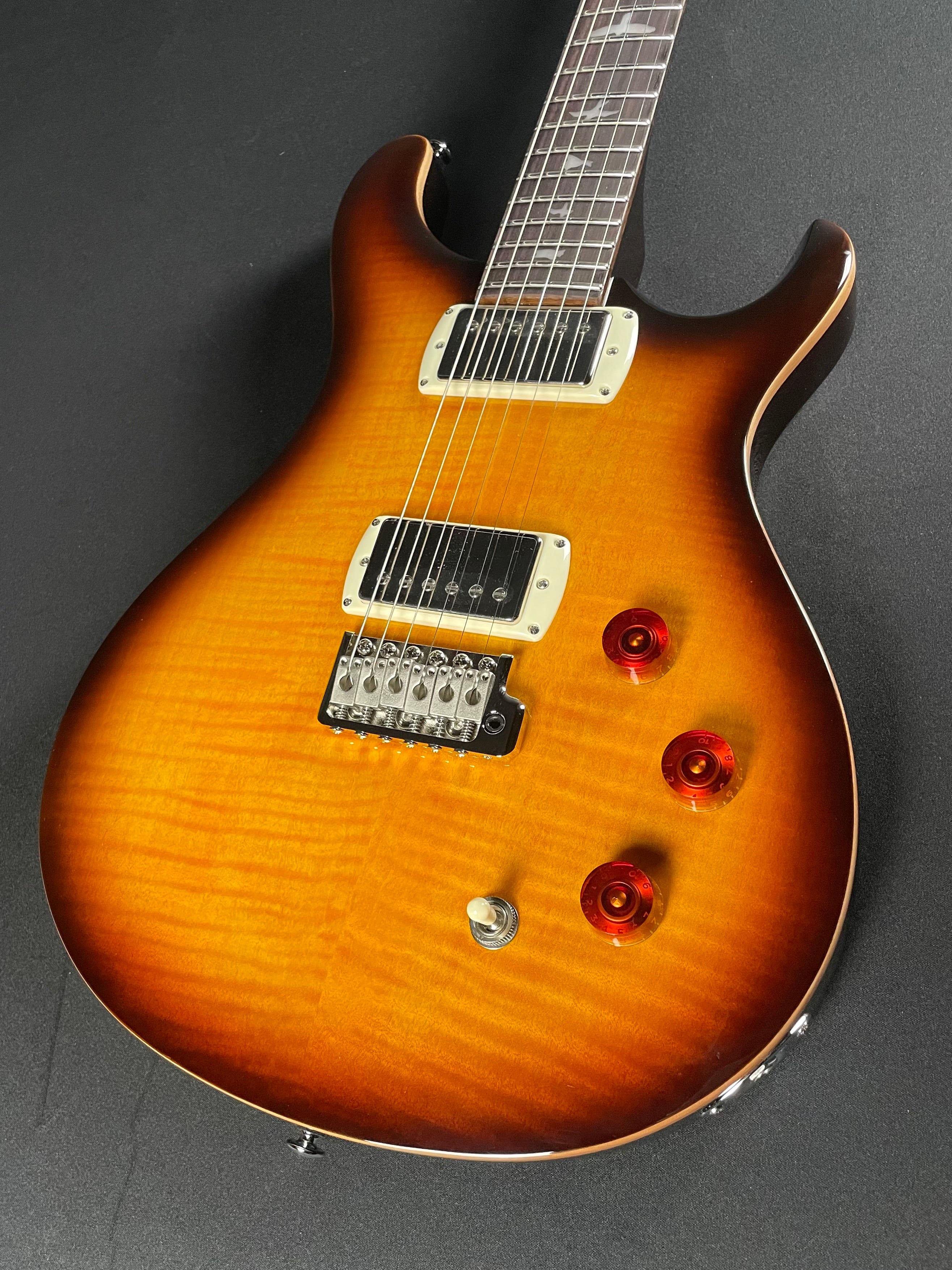 PRS SE DGT w/Gig Bag - McCarty Tobacco Sunburst