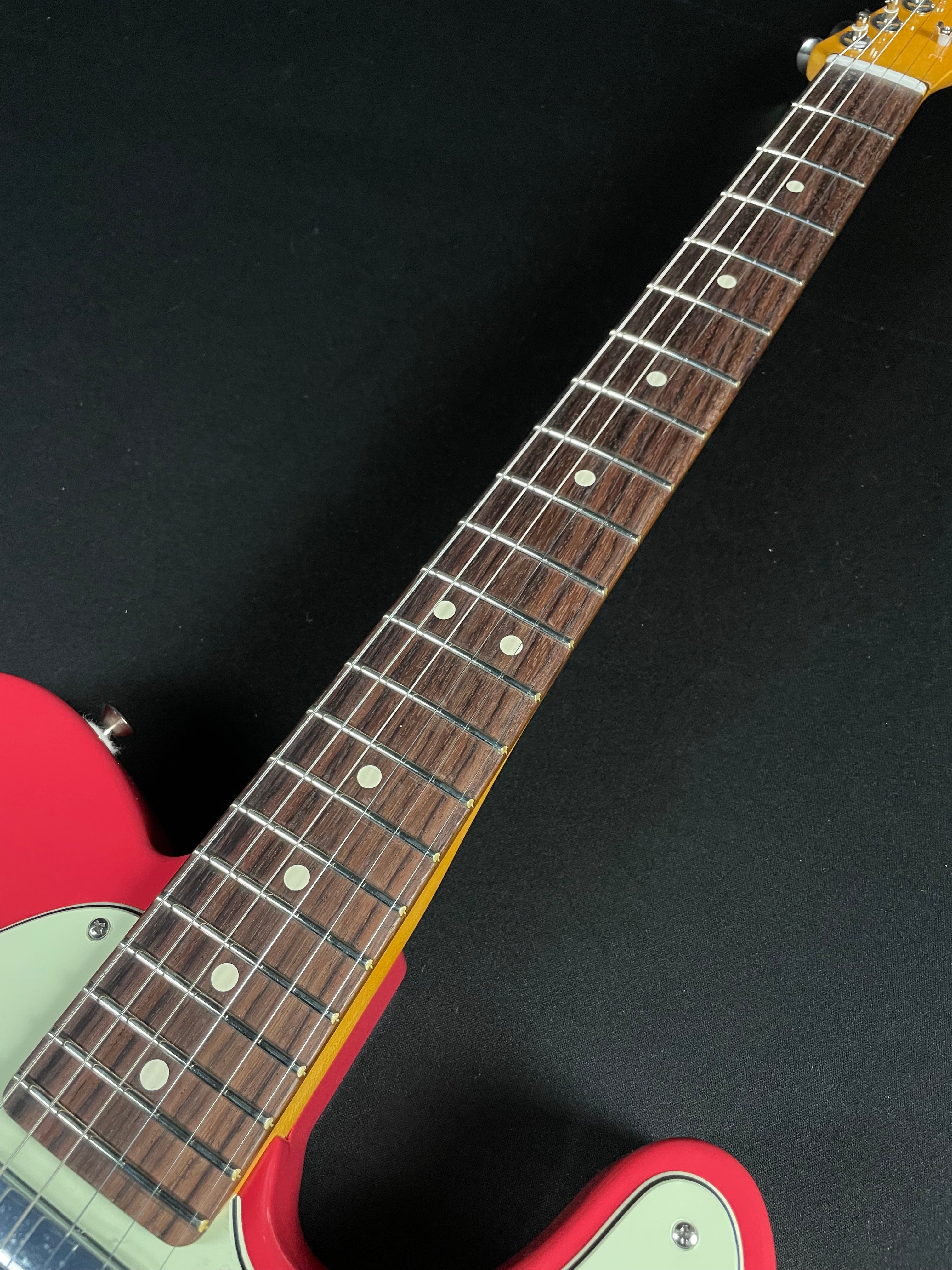 Fender American Professional Classic Telecaster - Faded Dakota Red