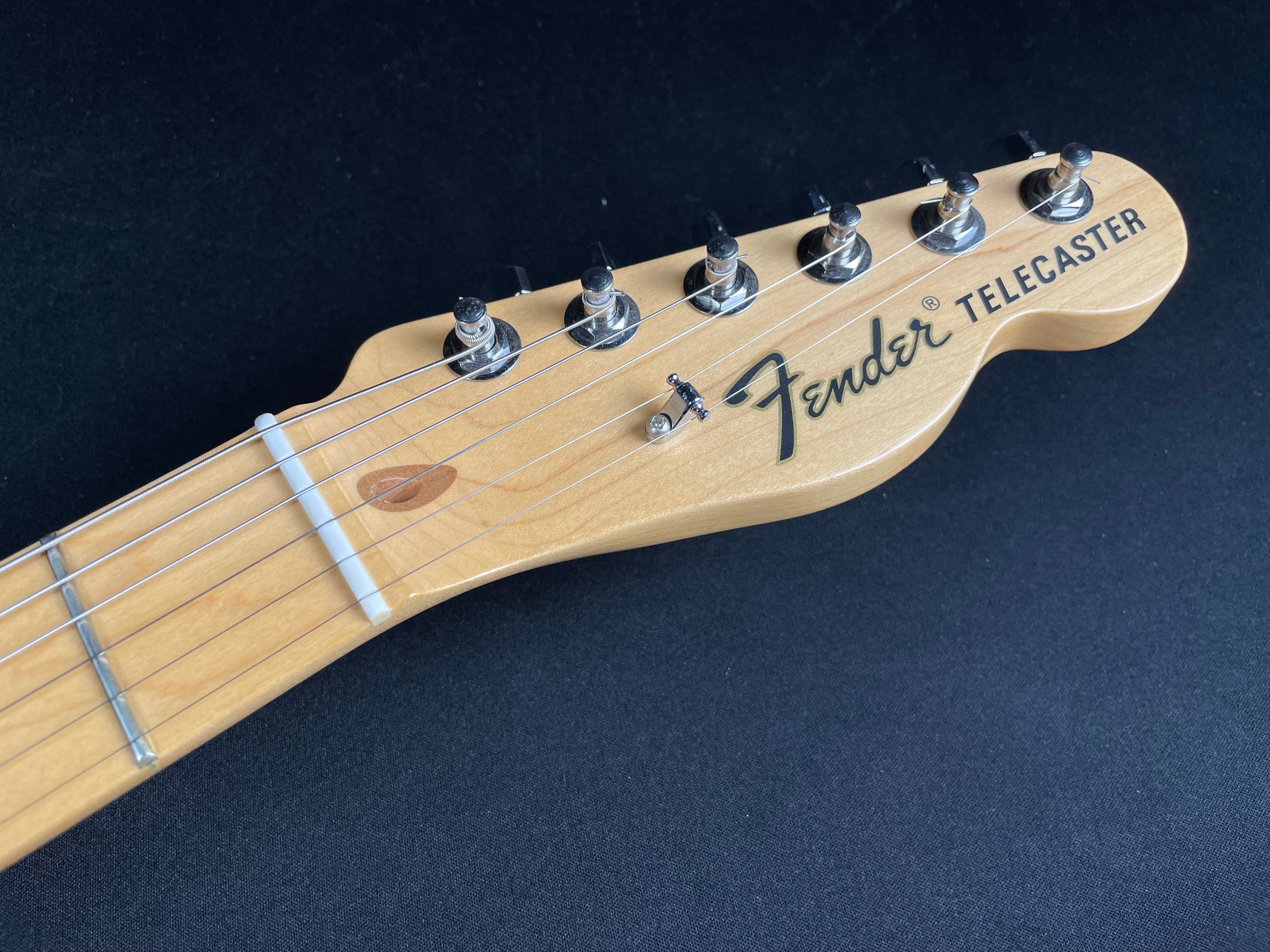 Fender American Special Telecaster - Olympic White (2010) - Metronome Music Inc.