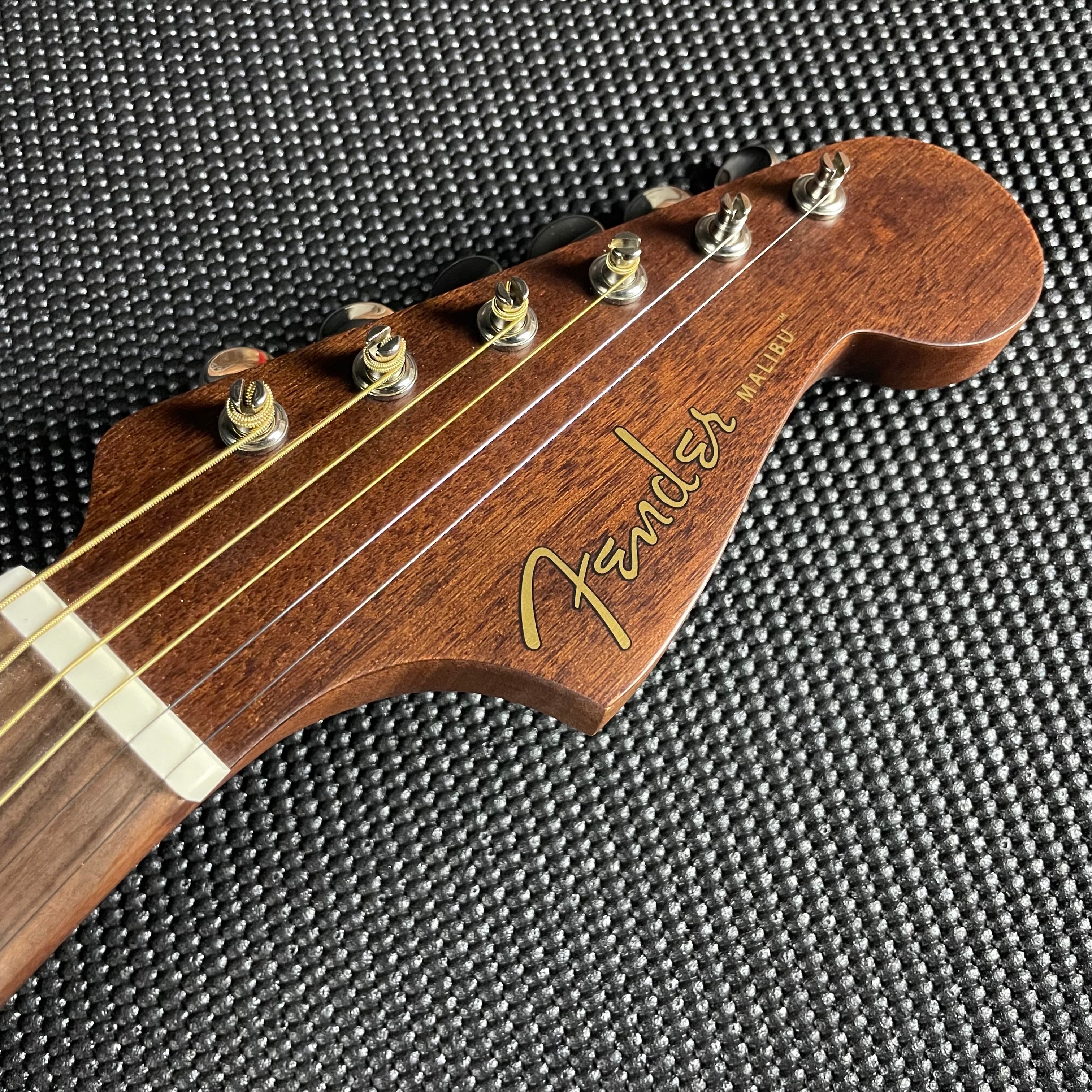 Fender Malibu Special Acoustic w/Gig Bag, Pau Ferro Fingerboard- Honey Burst - Metronome Music Inc.