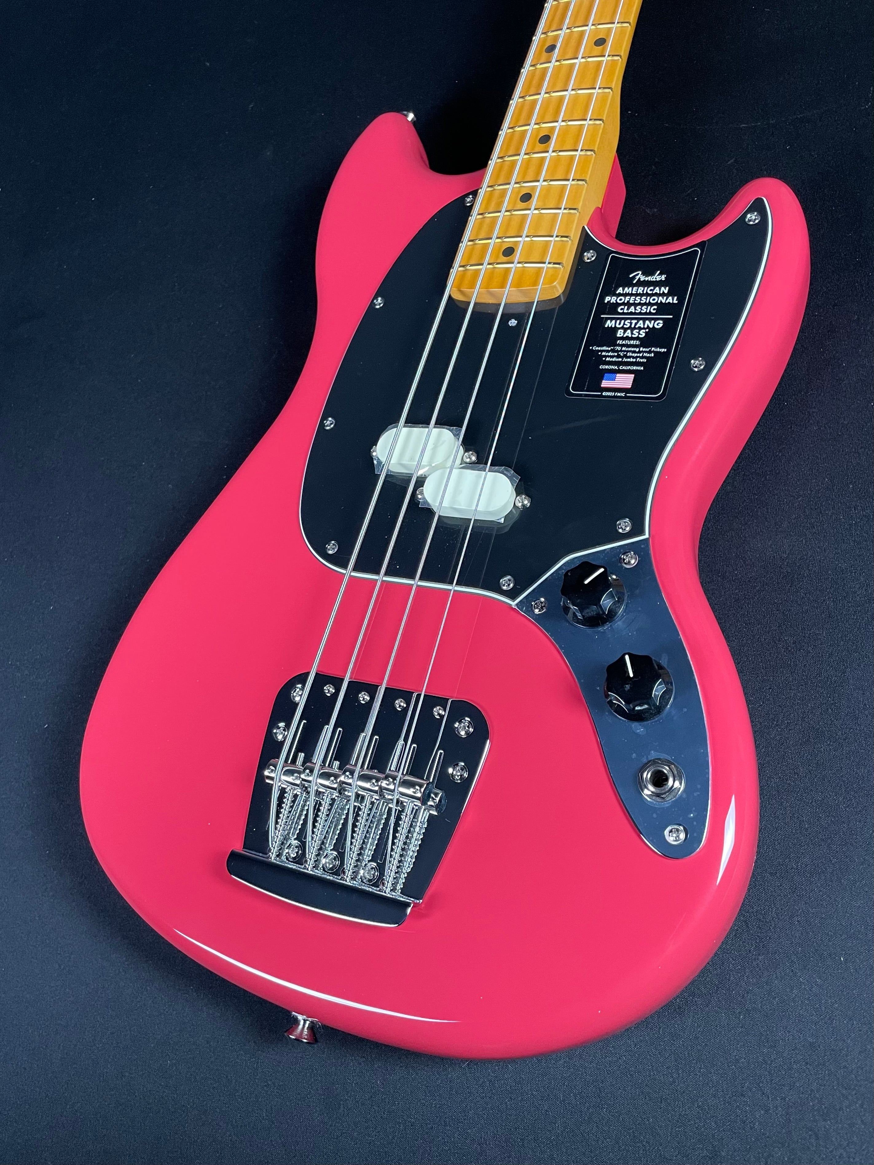 Fender American Professional Classic Mustang Bass - Faded Dakota Red