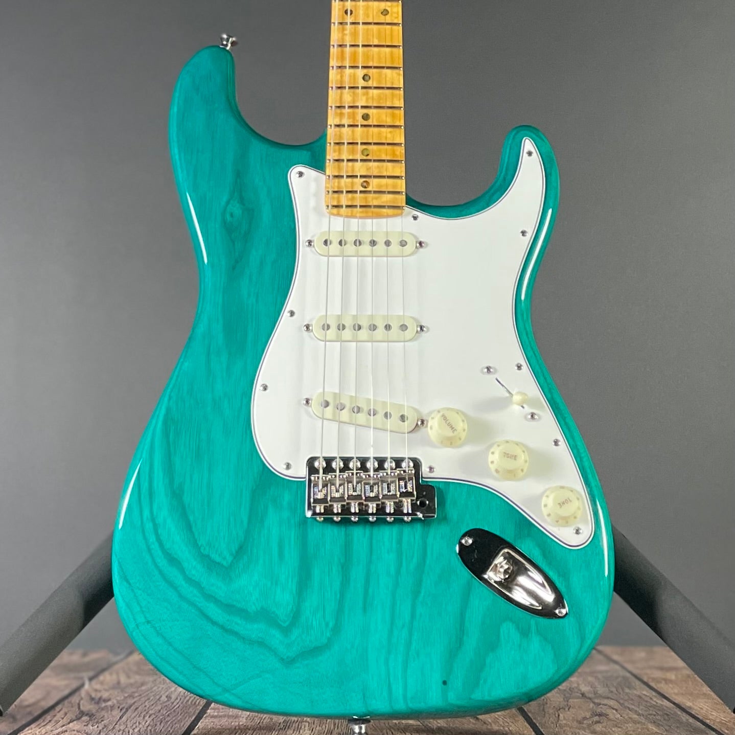 Fender Custom Shop American Custom Stratocaster, NOS - Teal Green Transparent - Metronome Music Inc.