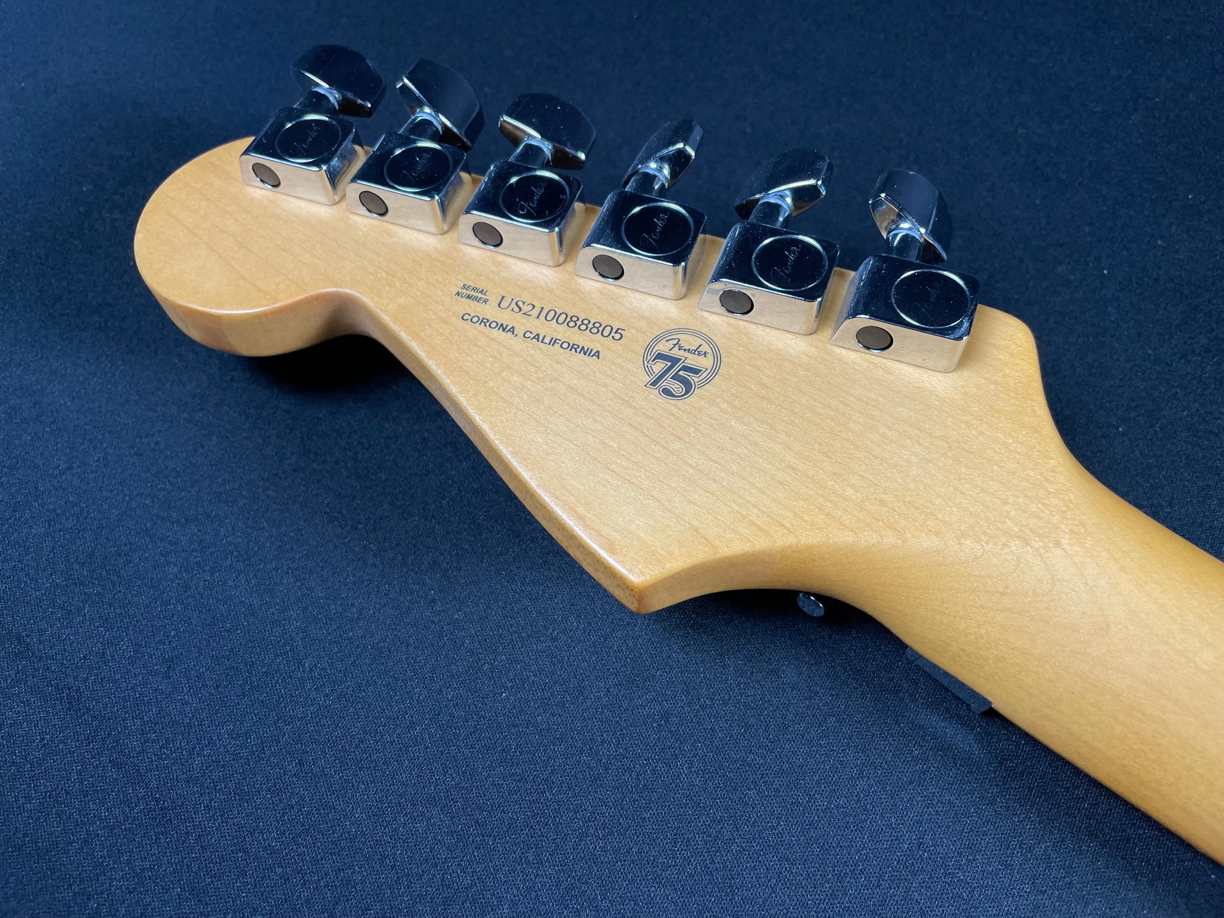 Fender Ultra Luxe Stratocaster HSS, Floyd Rose w/OHSC- Silverburst (2021)
