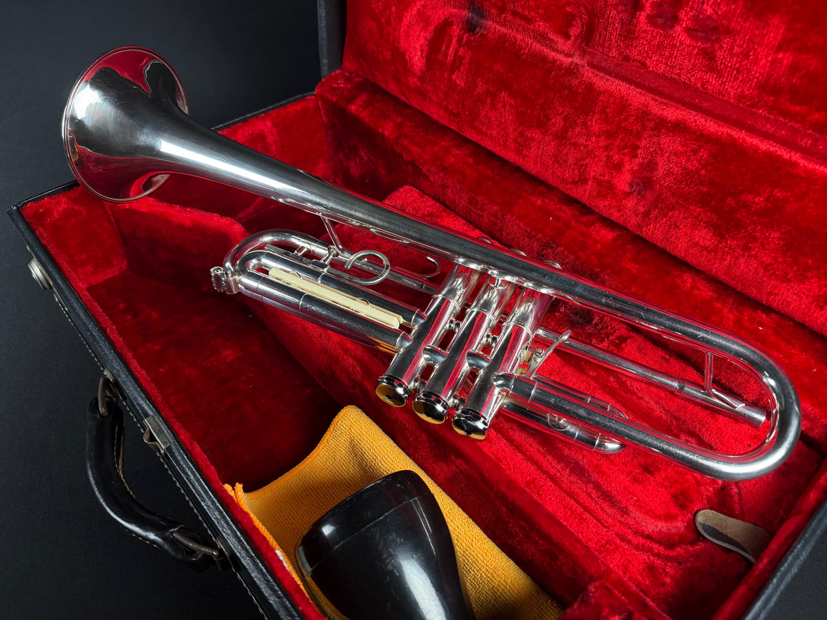 Getzen Capri 590-S Silver Bb Trumpet w/Case (1970s)