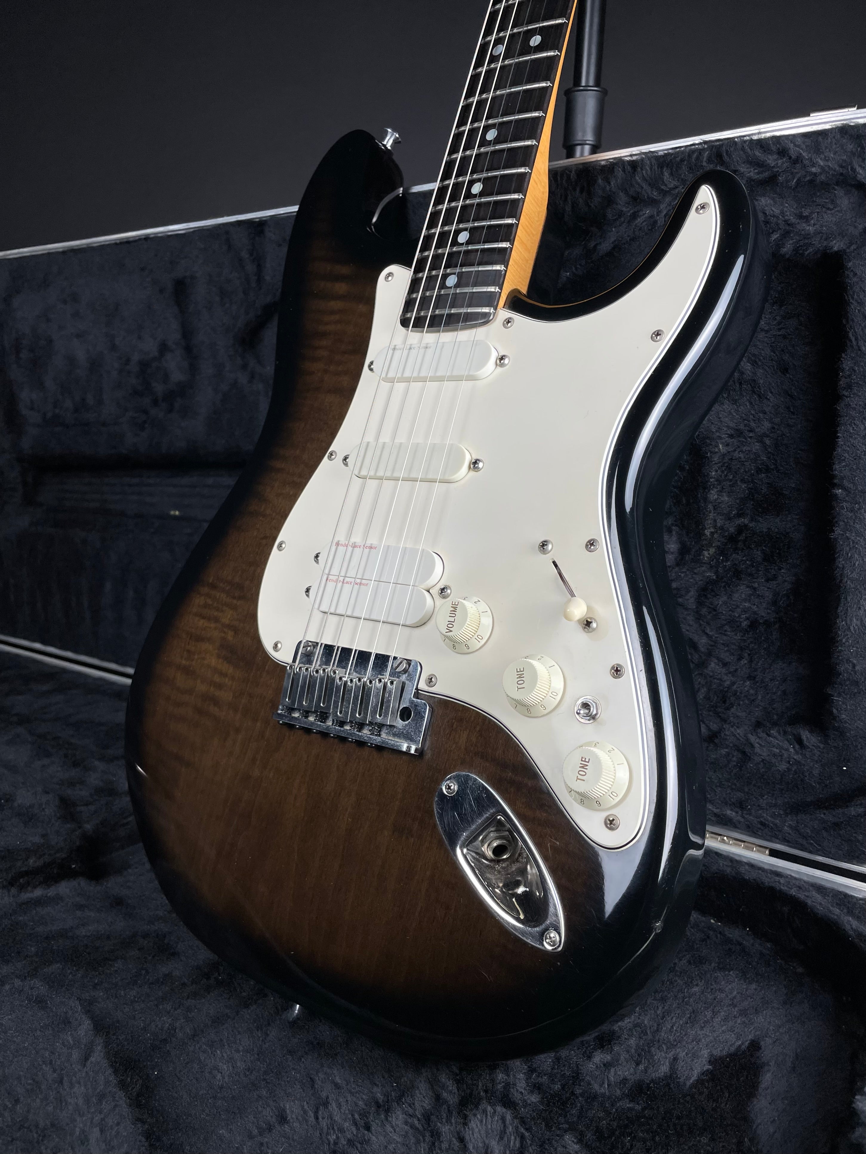 Fender Strat Plus Ultra w/OHSC - Ebony Burst (1991) - Metronome Music Inc.