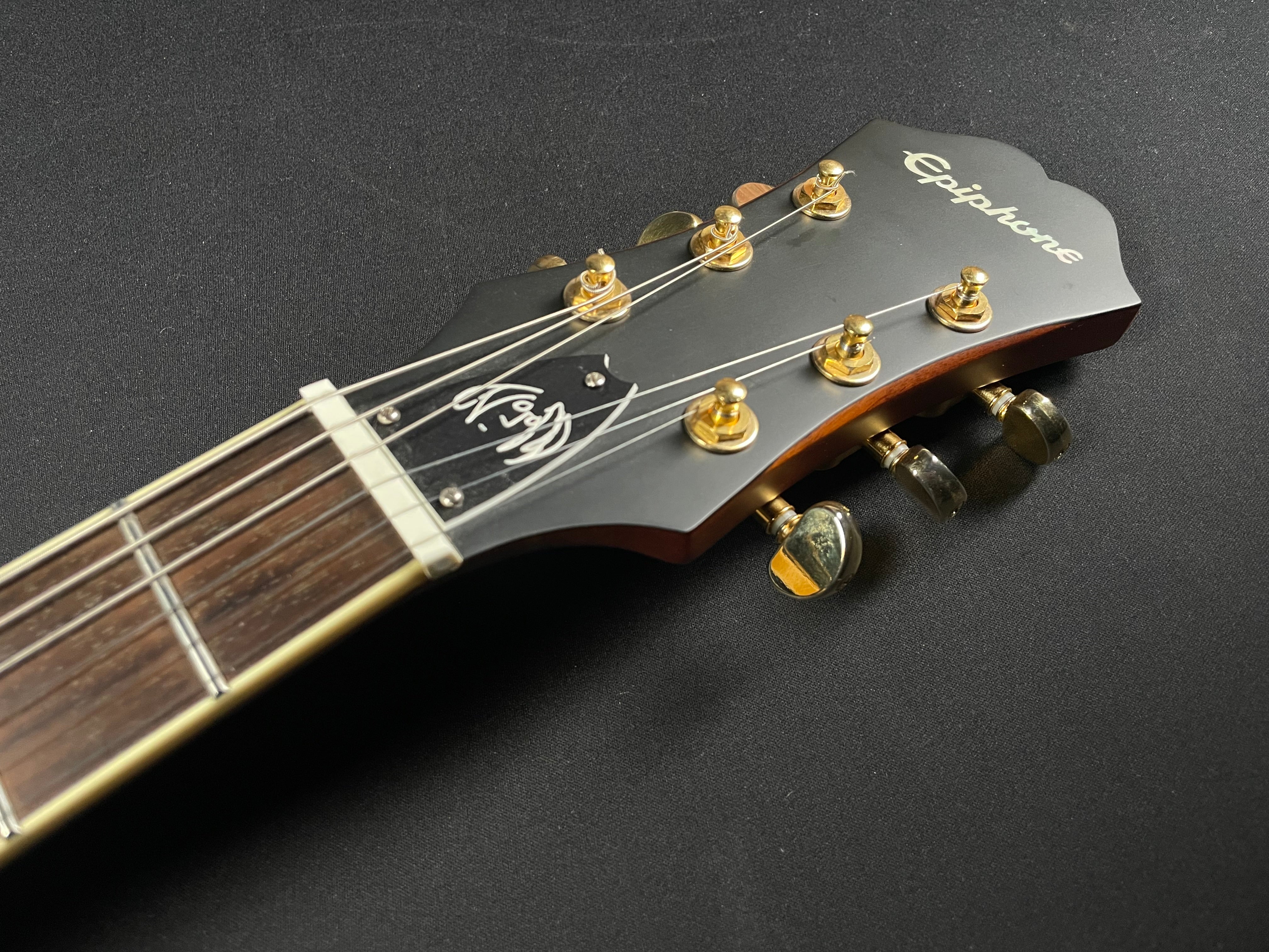 Epiphone Inspired by John Lennon Casino E230TD w/OHSC - Natural (2012) - Metronome Music Inc.