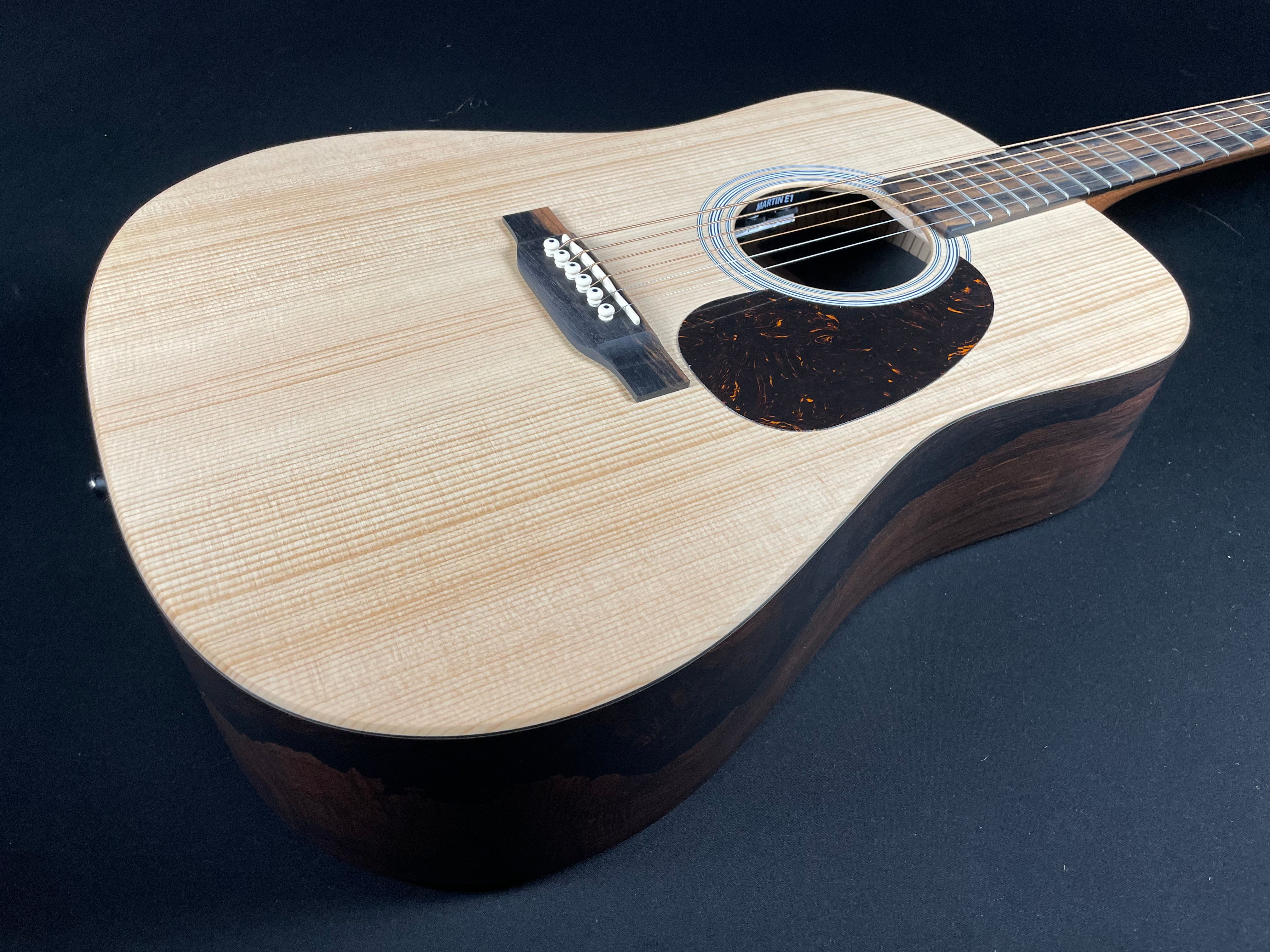 Martin D-X2E Billy Strings w/Soft Case - Natural (2025)