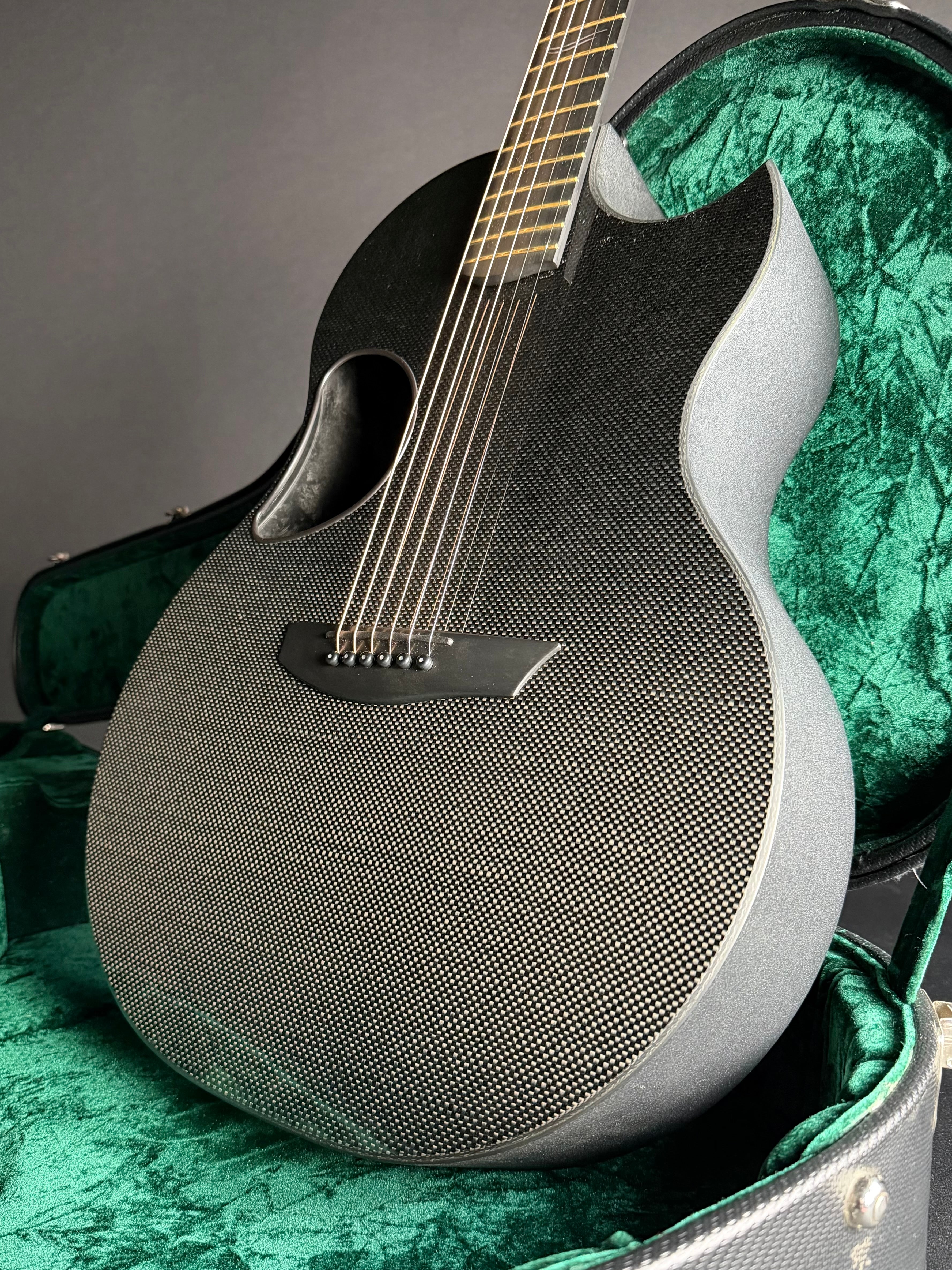 McPherson Carbon Series Sable w/OHSC - Metronome Music Inc.