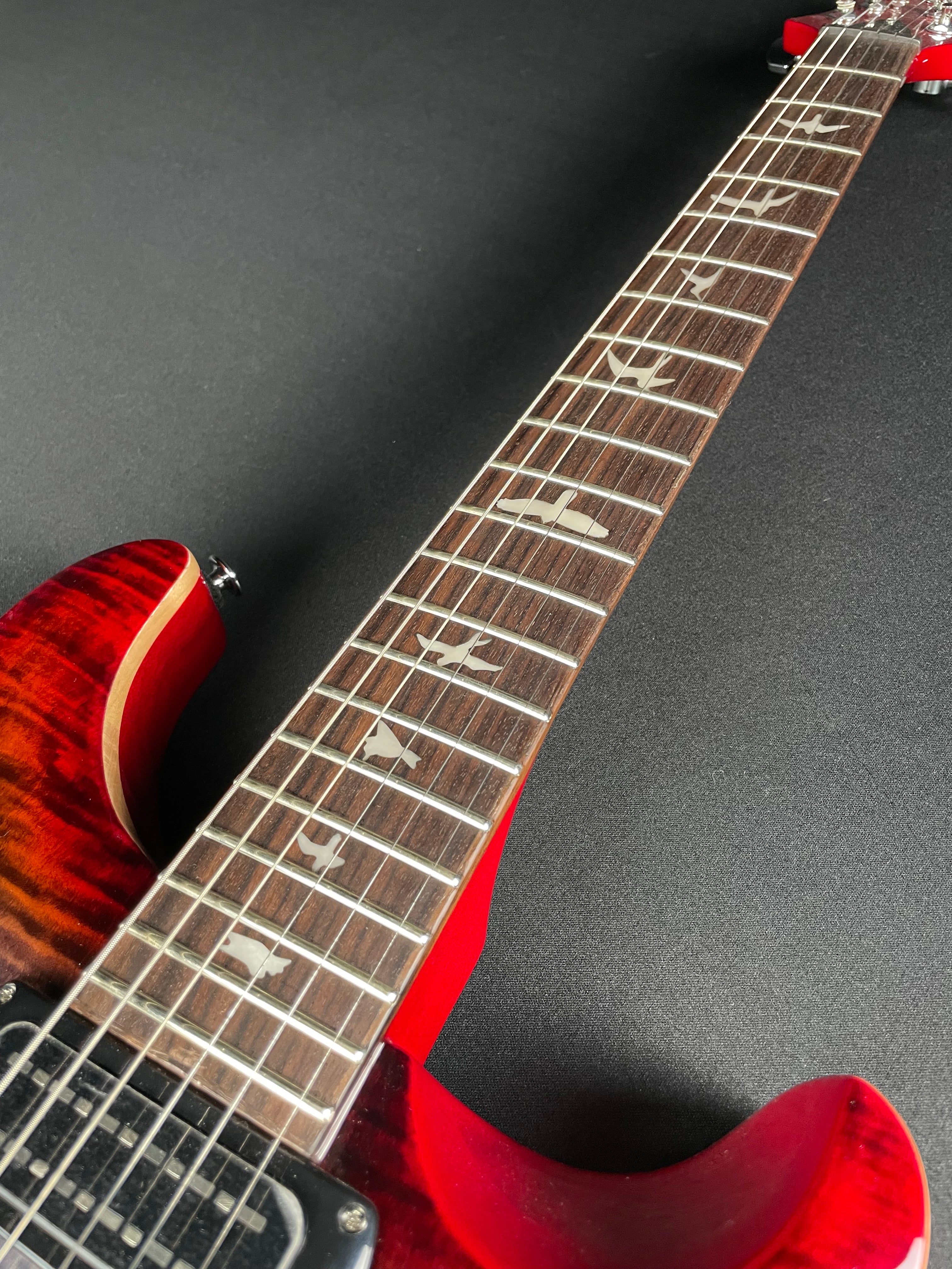 PRS SE Studio w/Gig Bag - Charcoal Cherry Burst - Metronome Music Inc.