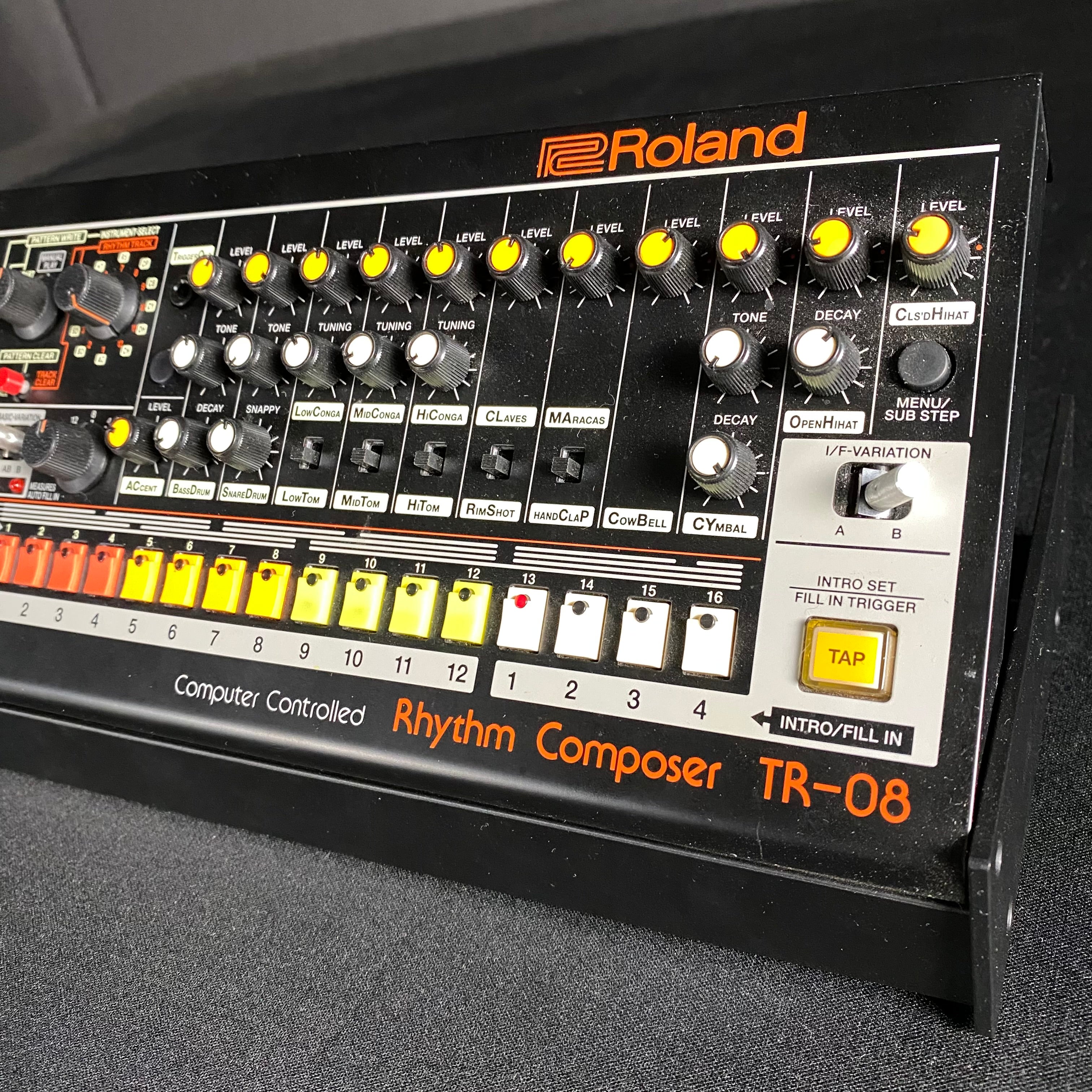 Roland TR-08 Rhythm Composer drum machine (USED)