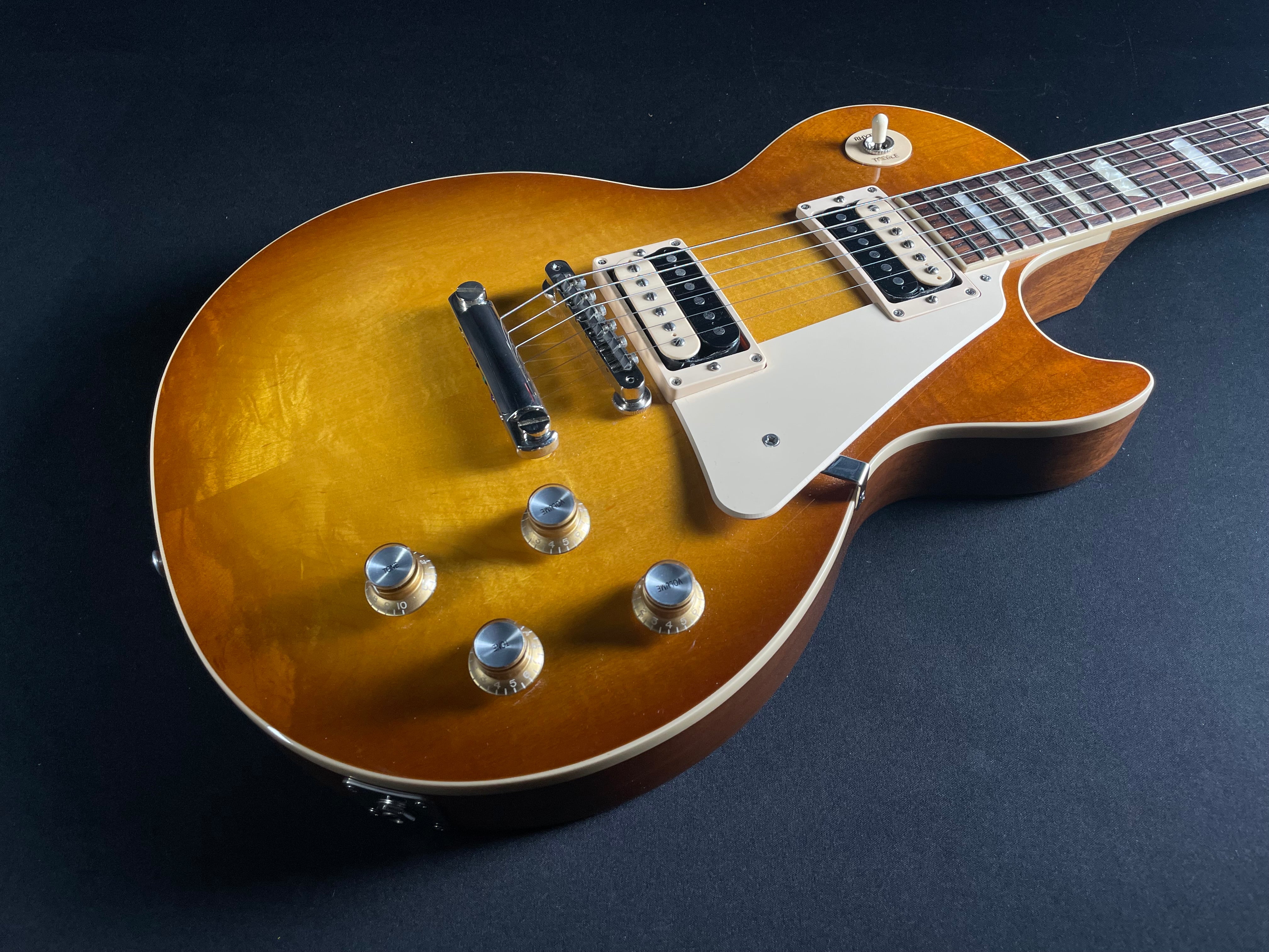 Gibson Les Paul Classic w/OHSC - Honey Burst (2021)